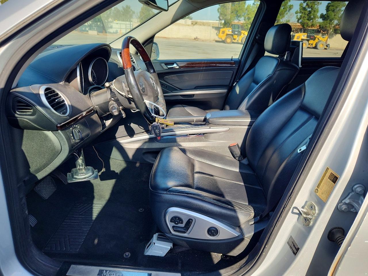 2010 Mercedes-benz Gl 450 4matic Silver vin: 4JGBF7BE4AA567702