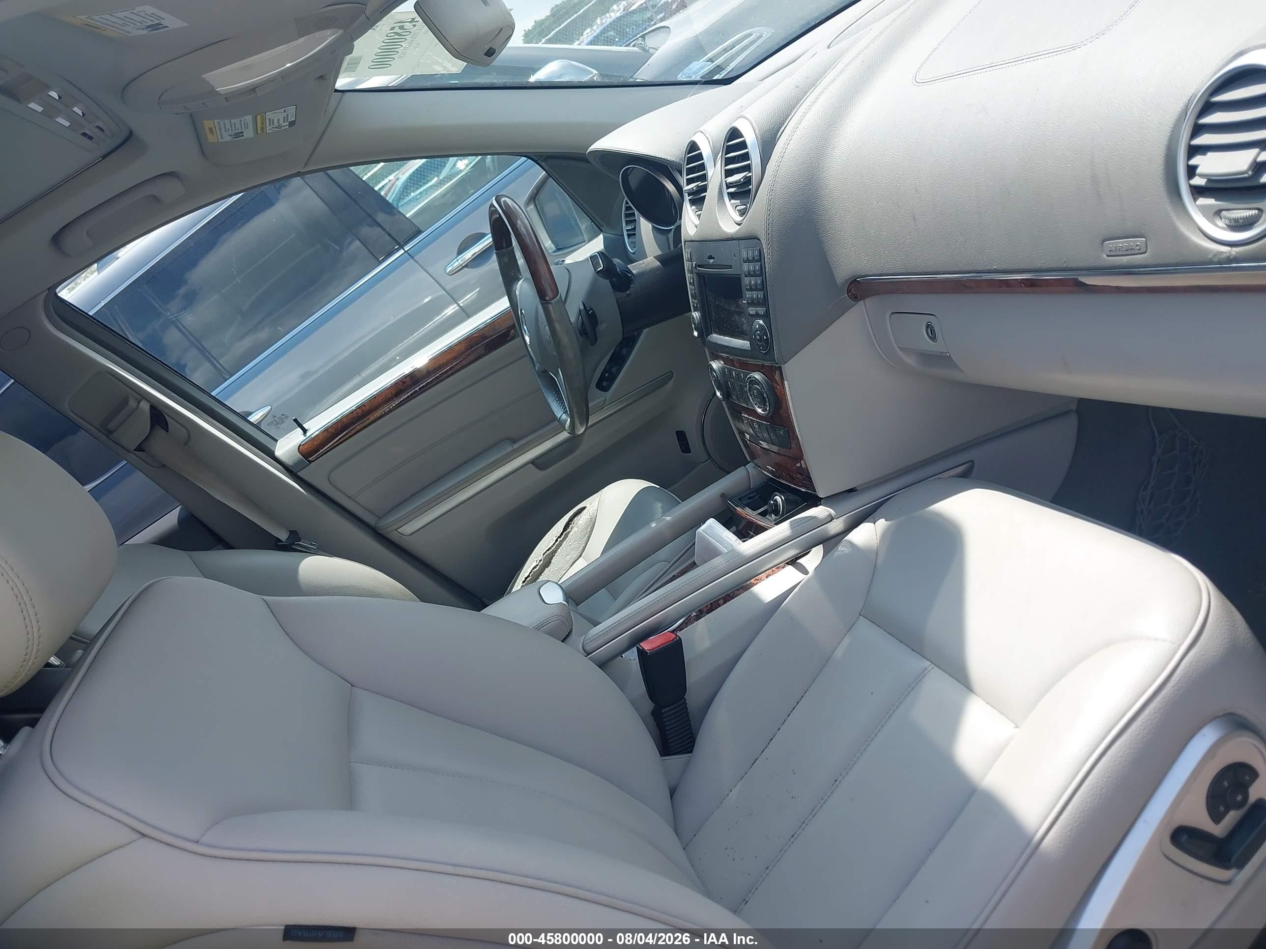 2011 Mercedes-benz Gl 450 4matic Серебряный vin: 4JGBF7BE4BA675156