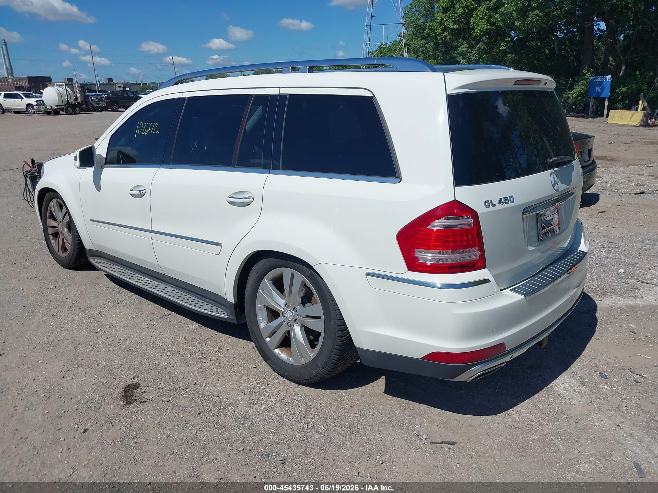 2011 Mercedes-benz Gl 450 4matic White vin: 4JGBF7BE4BA745044