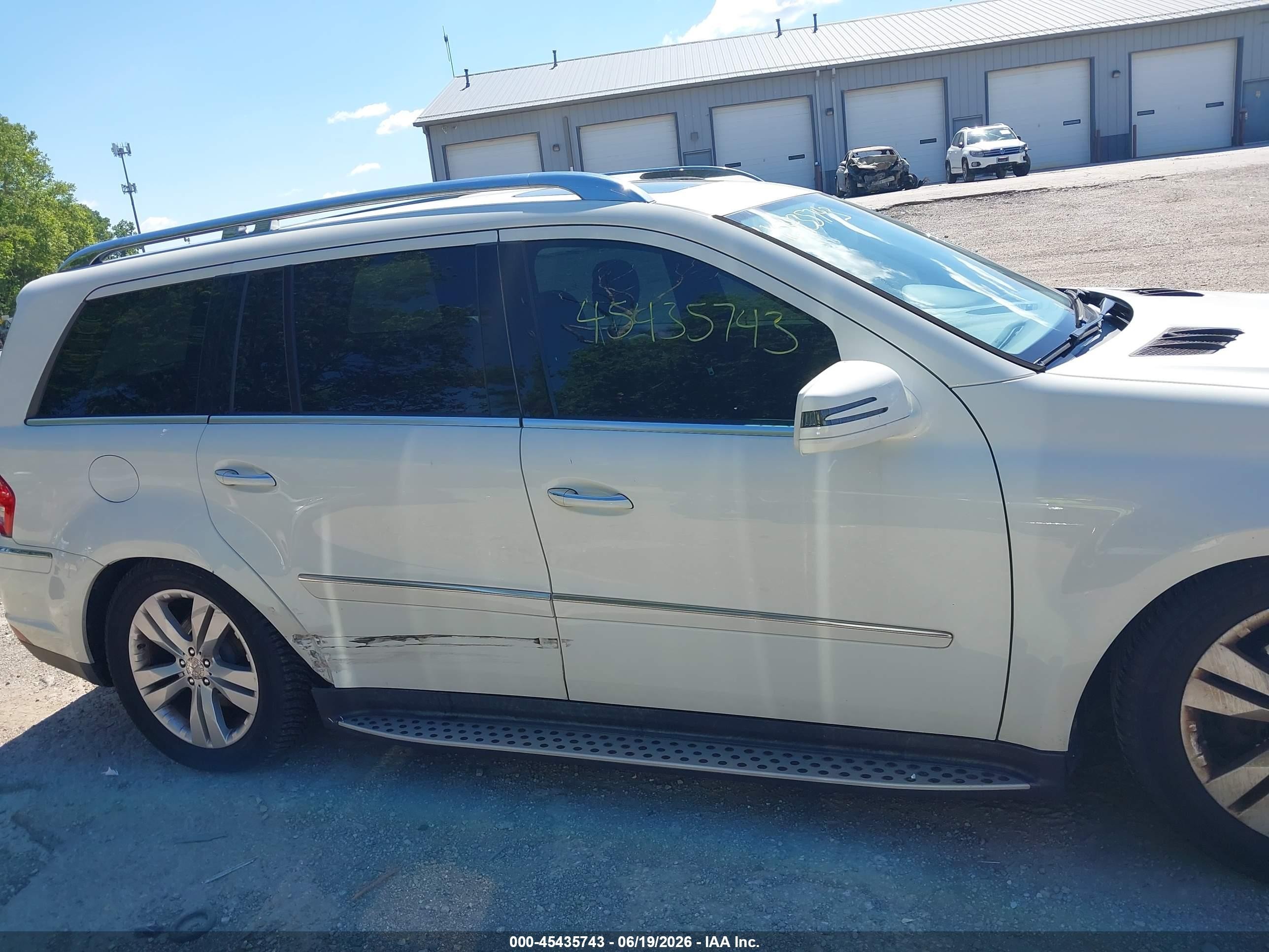 2011 Mercedes-benz Gl 450 4matic White vin: 4JGBF7BE4BA745044
