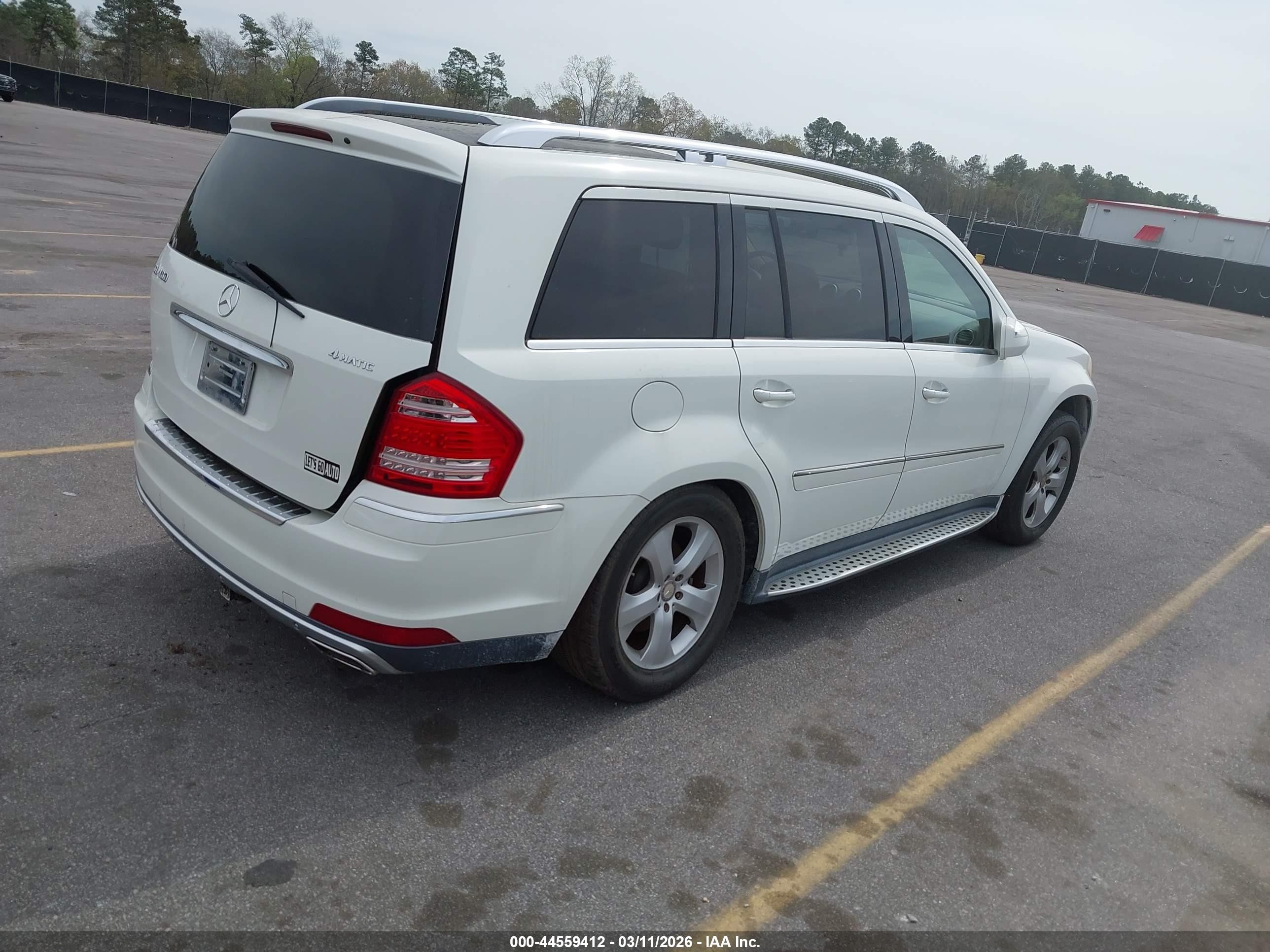 2010 Mercedes-benz Gl 450 4matic Белый vin: 4JGBF7BE5AA549368