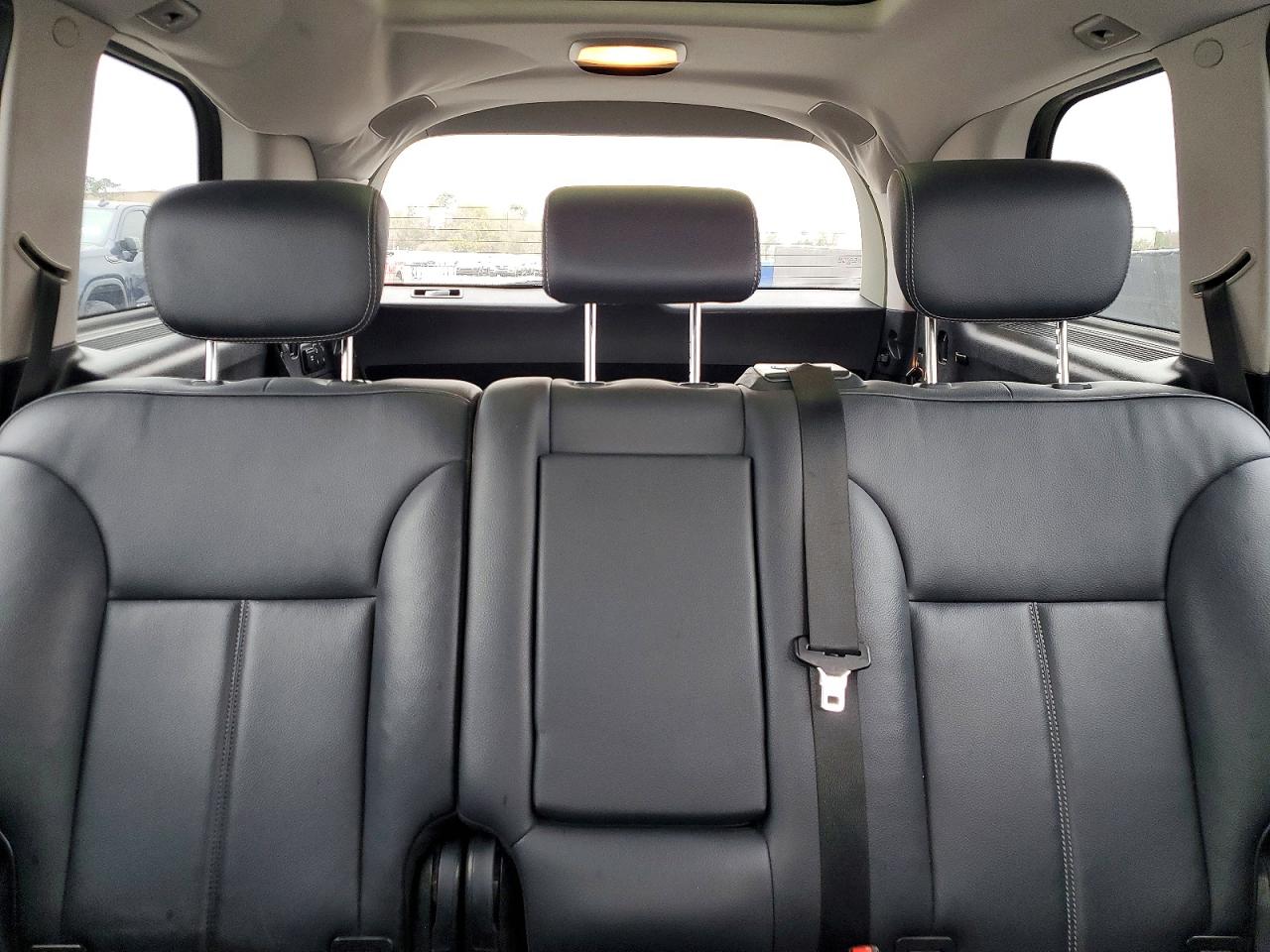 2010 Mercedes-benz Gl 450 4matic Серебряный vin: 4JGBF7BE5AA557518