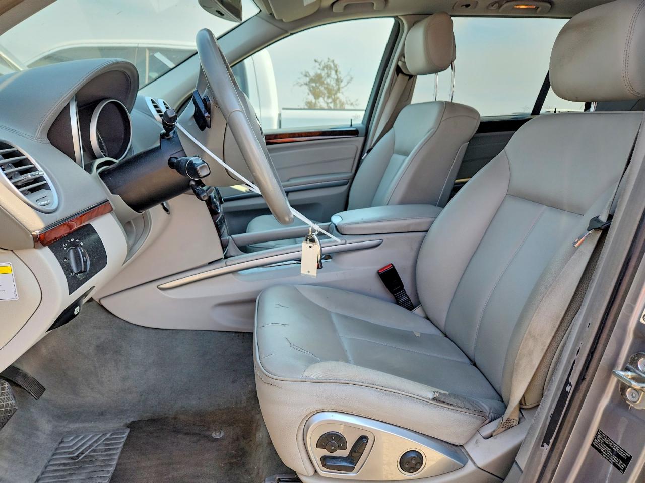 2012 Mercedes-benz Gl 450 4matic Silver vin: 4JGBF7BE5CA776479