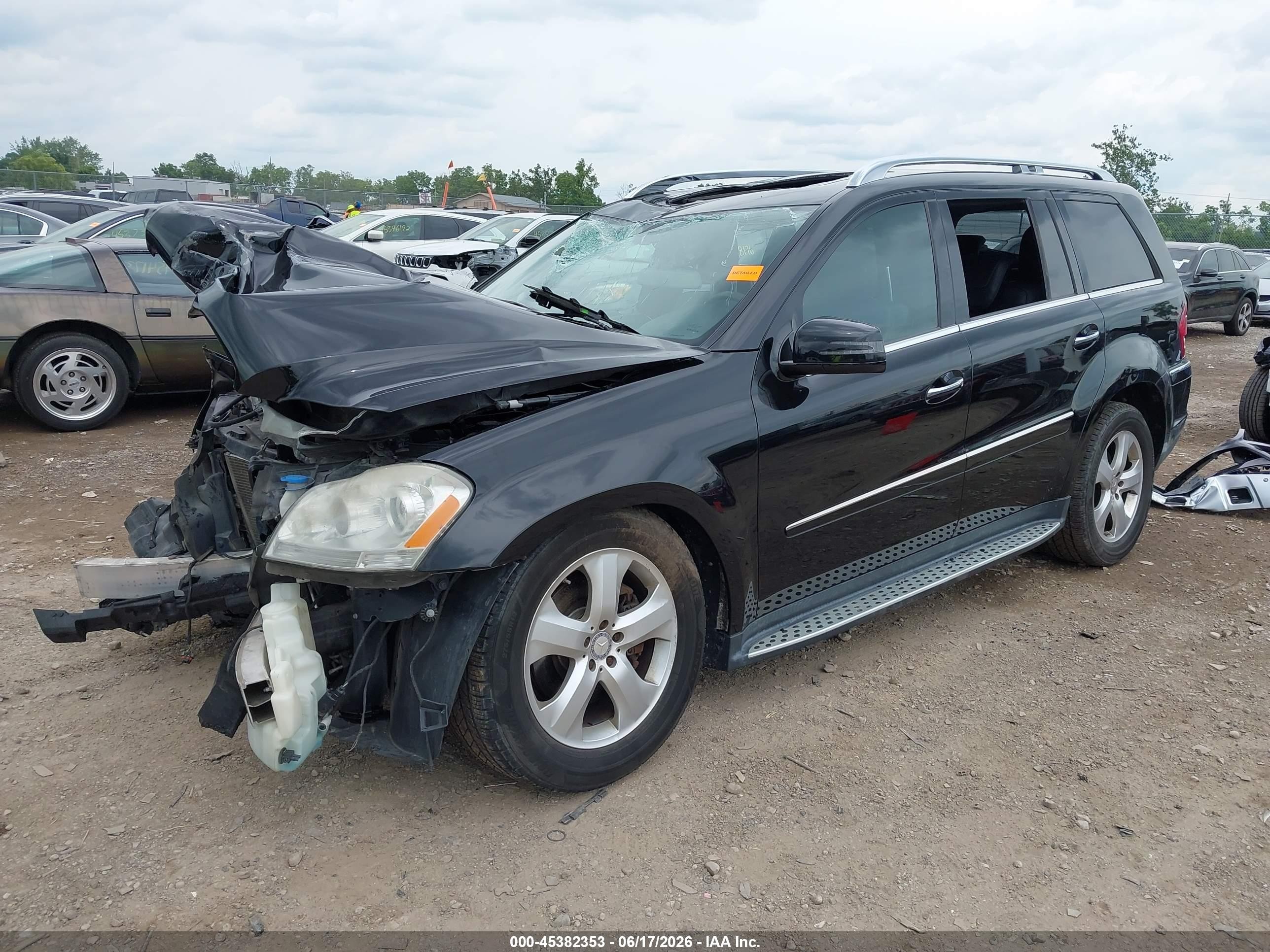 2011 Mercedes-benz Gl 450 4matic Черный vin: 4JGBF7BE6BA661730