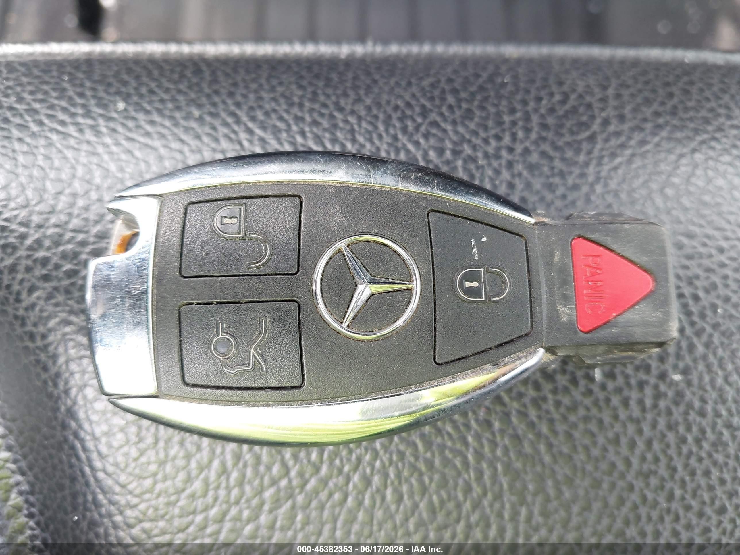 2011 Mercedes-benz Gl 450 4matic Черный vin: 4JGBF7BE6BA661730