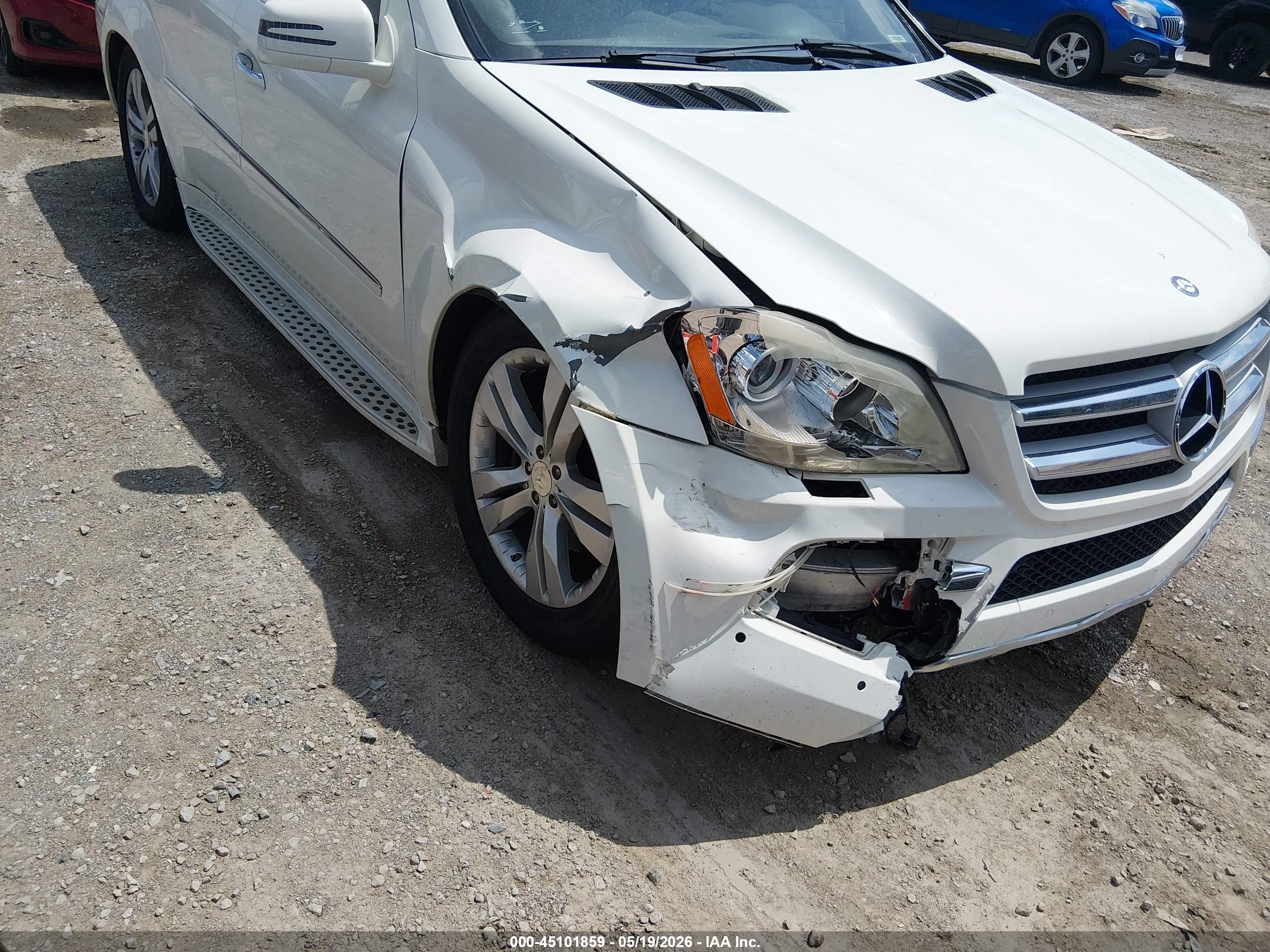 2012 Mercedes-benz Gl 450 4matic White vin: 4JGBF7BE6CA766429