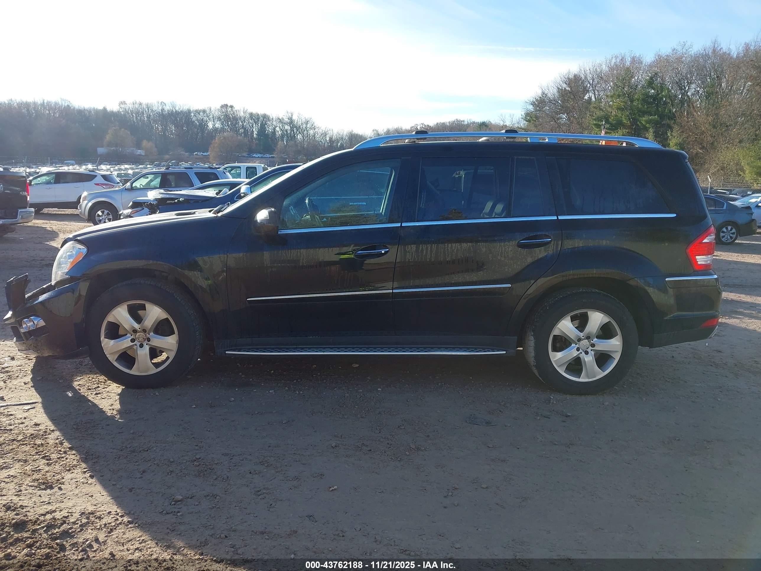 2010 Mercedes-benz Gl 450 4matic Черный vin: 4JGBF7BE7AA564003
