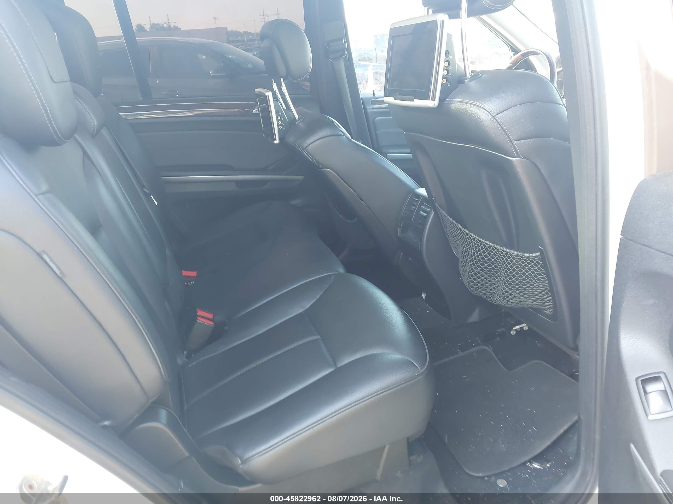 2011 Mercedes-benz Gl 450 4matic White vin: 4JGBF7BE7BA648517