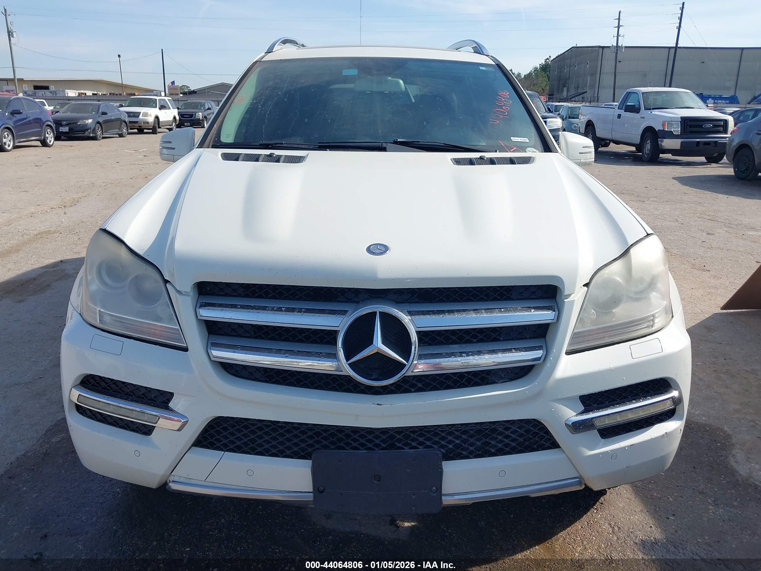 2012 Mercedes-benz Gl 450 4matic White vin: 4JGBF7BE7CA778539