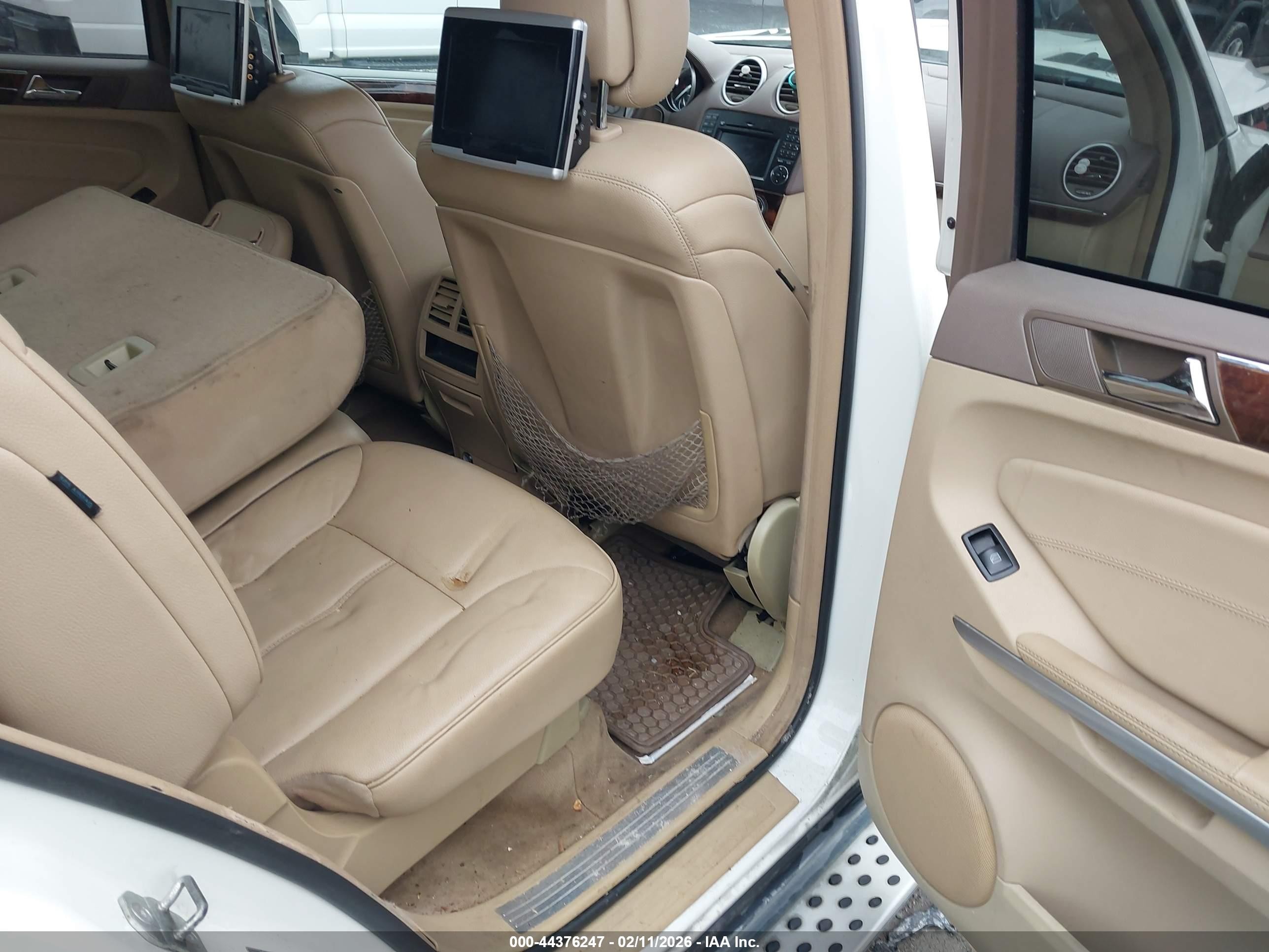 2010 Mercedes-benz Gl 450 4matic White vin: 4JGBF7BE8AA614181