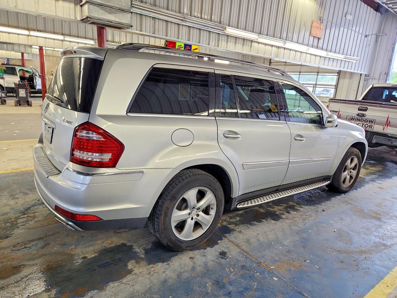 2011 Mercedes-benz Gl 450 4matic Silver vin: 4JGBF7BE8BA625165