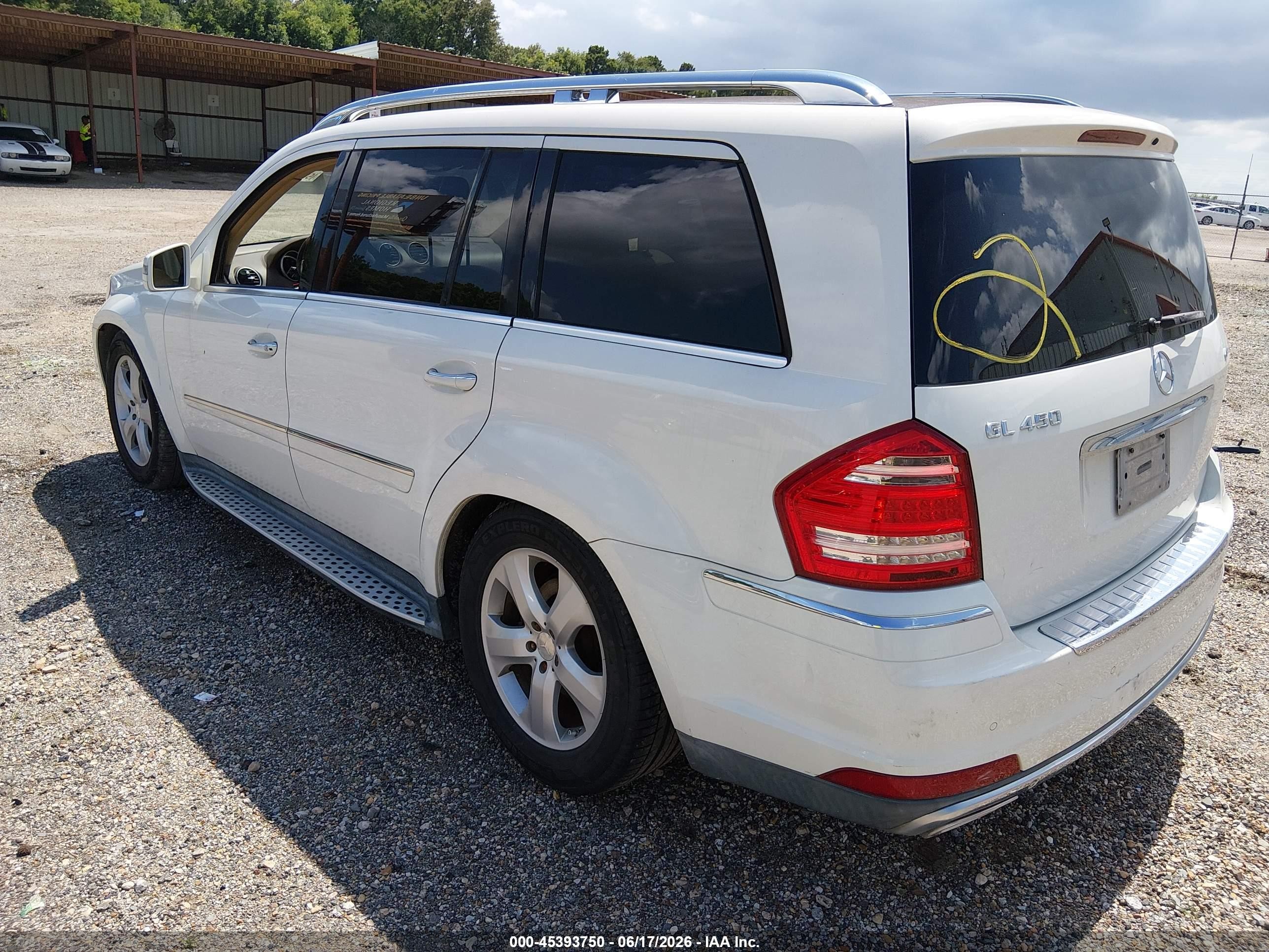 2011 Mercedes-benz Gl 450 4matic Белый vin: 4JGBF7BE9BA642332