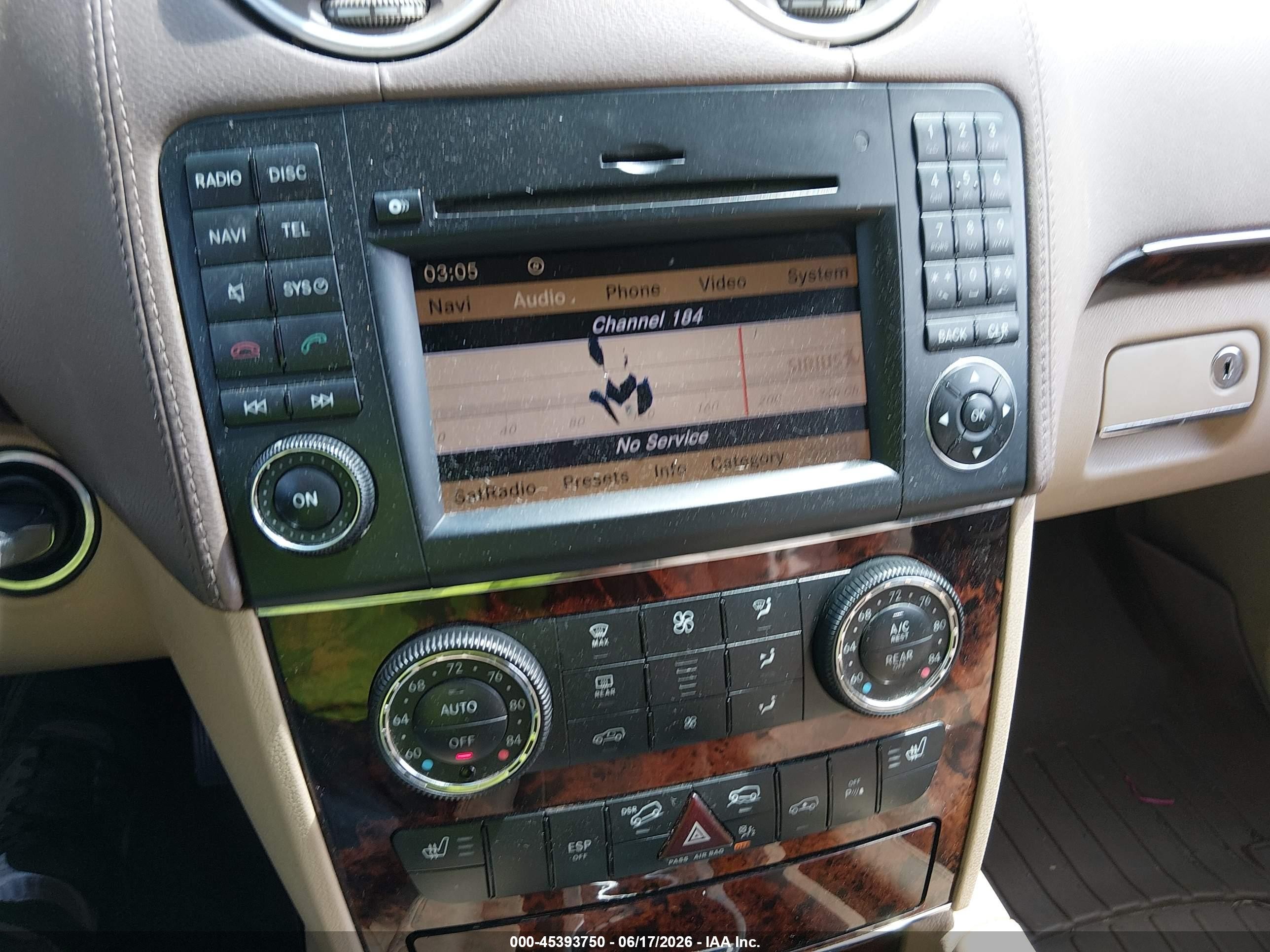 2011 Mercedes-benz Gl 450 4matic Белый vin: 4JGBF7BE9BA642332