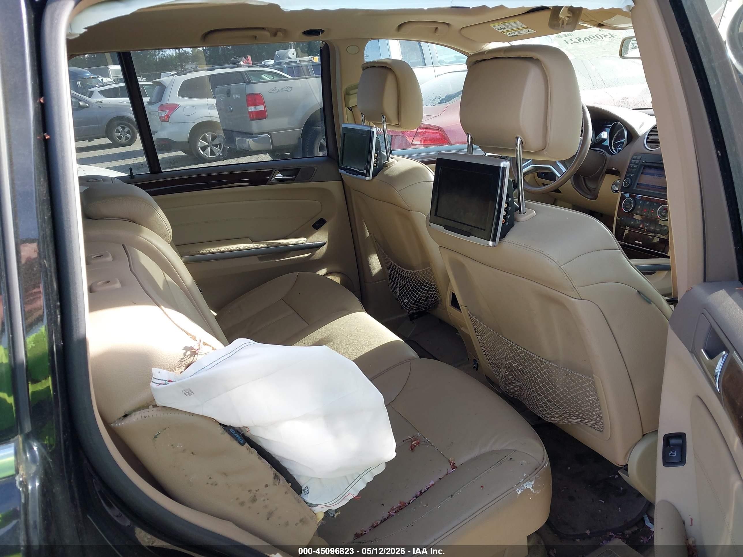 2011 Mercedes-benz Gl 450 4matic Black vin: 4JGBF7BE9BA646736