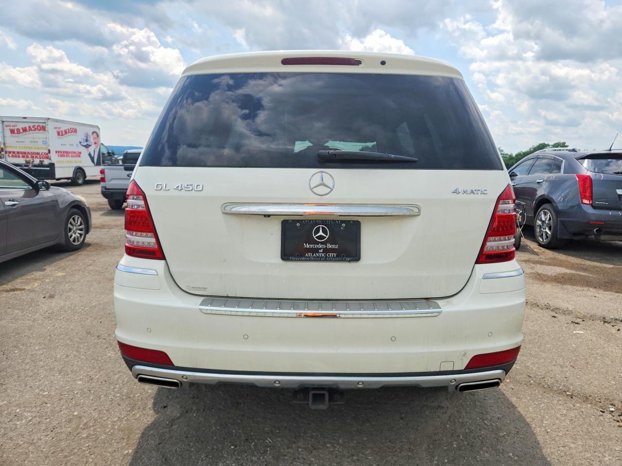 2011 Mercedes-benz Gl 450 4matic White vin: 4JGBF7BE9BA698187