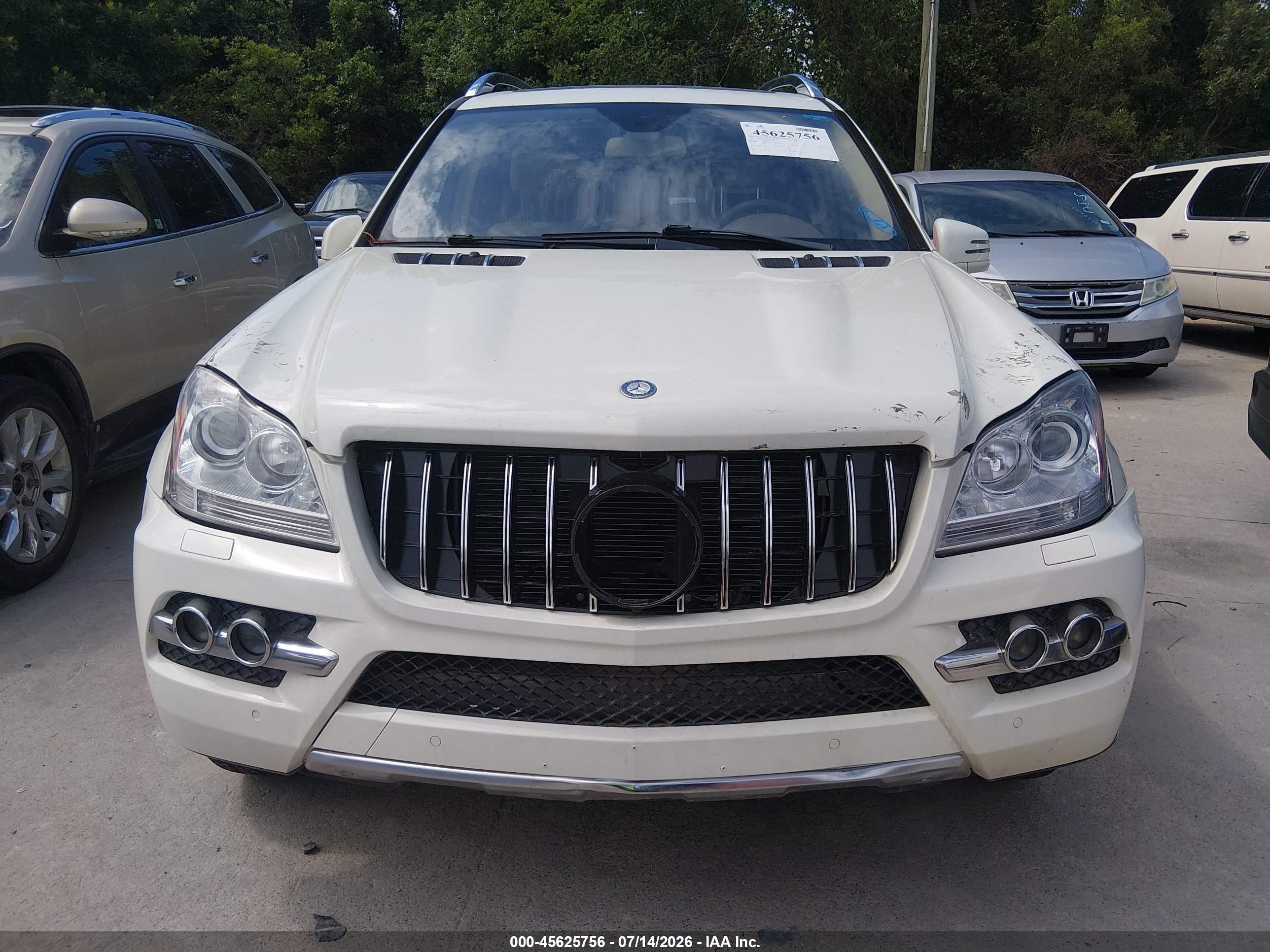 2011 Mercedes-benz Gl 450 4matic Кремовый vin: 4JGBF7BE9BA740079
