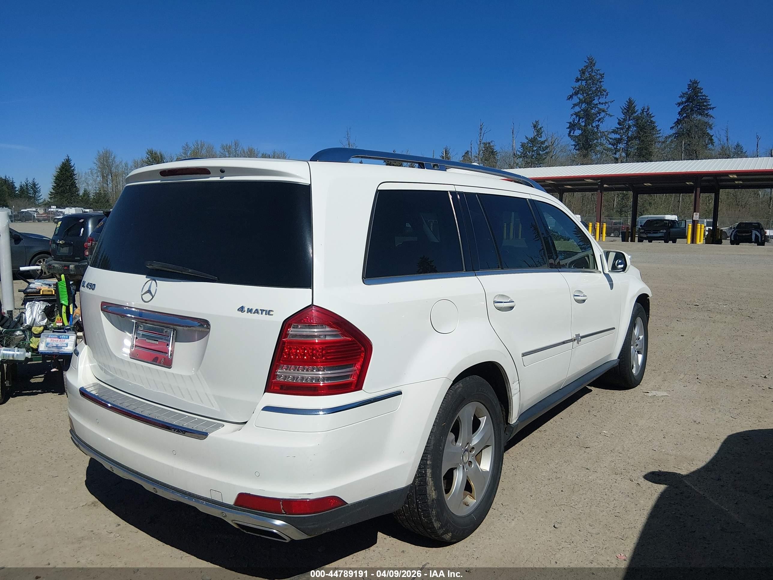 2010 Mercedes-benz Gl 450 4matic Белый vin: 4JGBF7BEXAA543503
