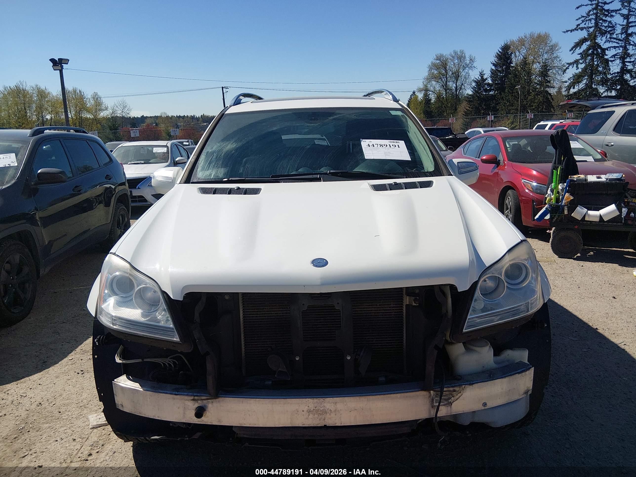 2010 Mercedes-benz Gl 450 4matic Белый vin: 4JGBF7BEXAA543503