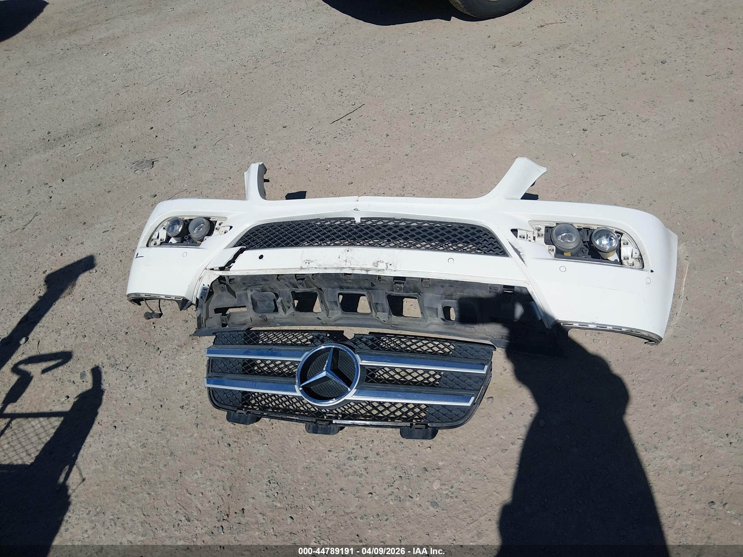 2010 Mercedes-benz Gl 450 4matic Белый vin: 4JGBF7BEXAA543503