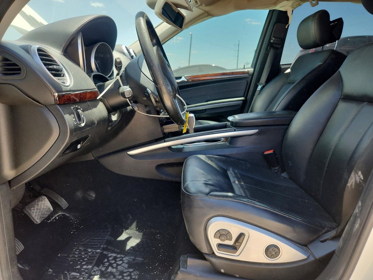 2011 Mercedes-benz Gl 450 4matic White vin: 4JGBF7BEXBA633770