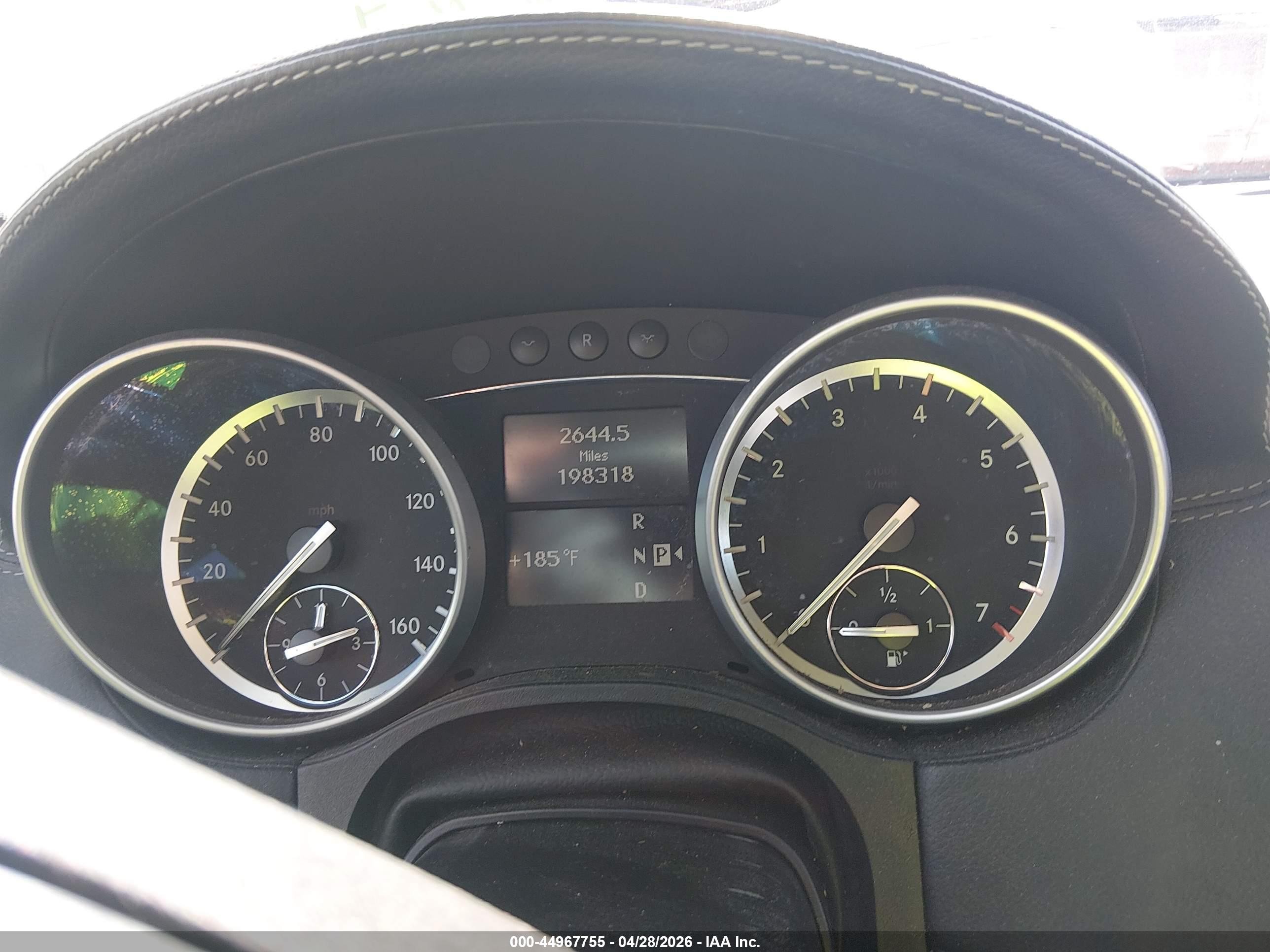 2011 Mercedes-benz Gl 450 4matic Серебряный vin: 4JGBF7BEXBA689210