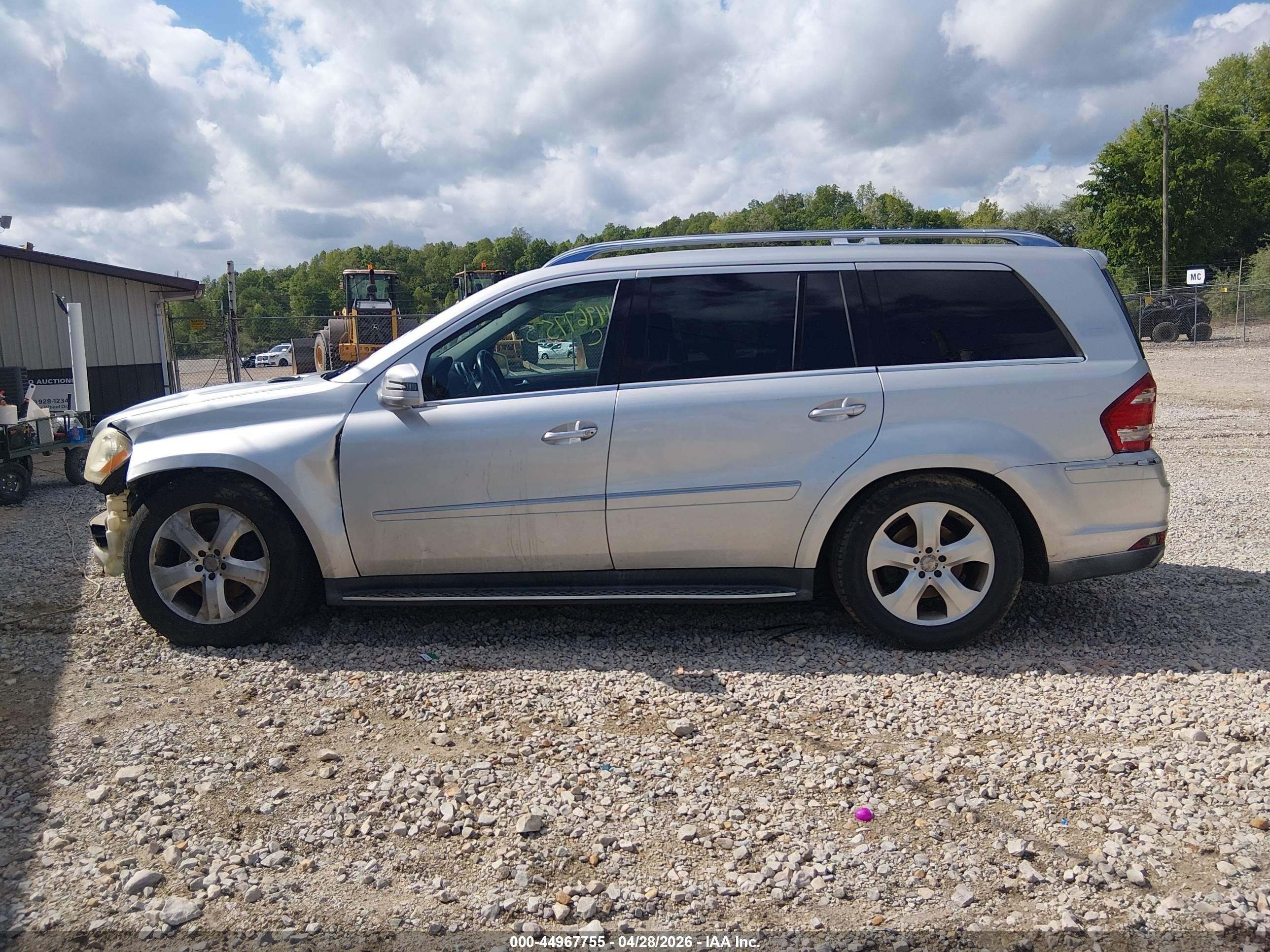 2011 Mercedes-benz Gl 450 4matic Серебряный vin: 4JGBF7BEXBA689210