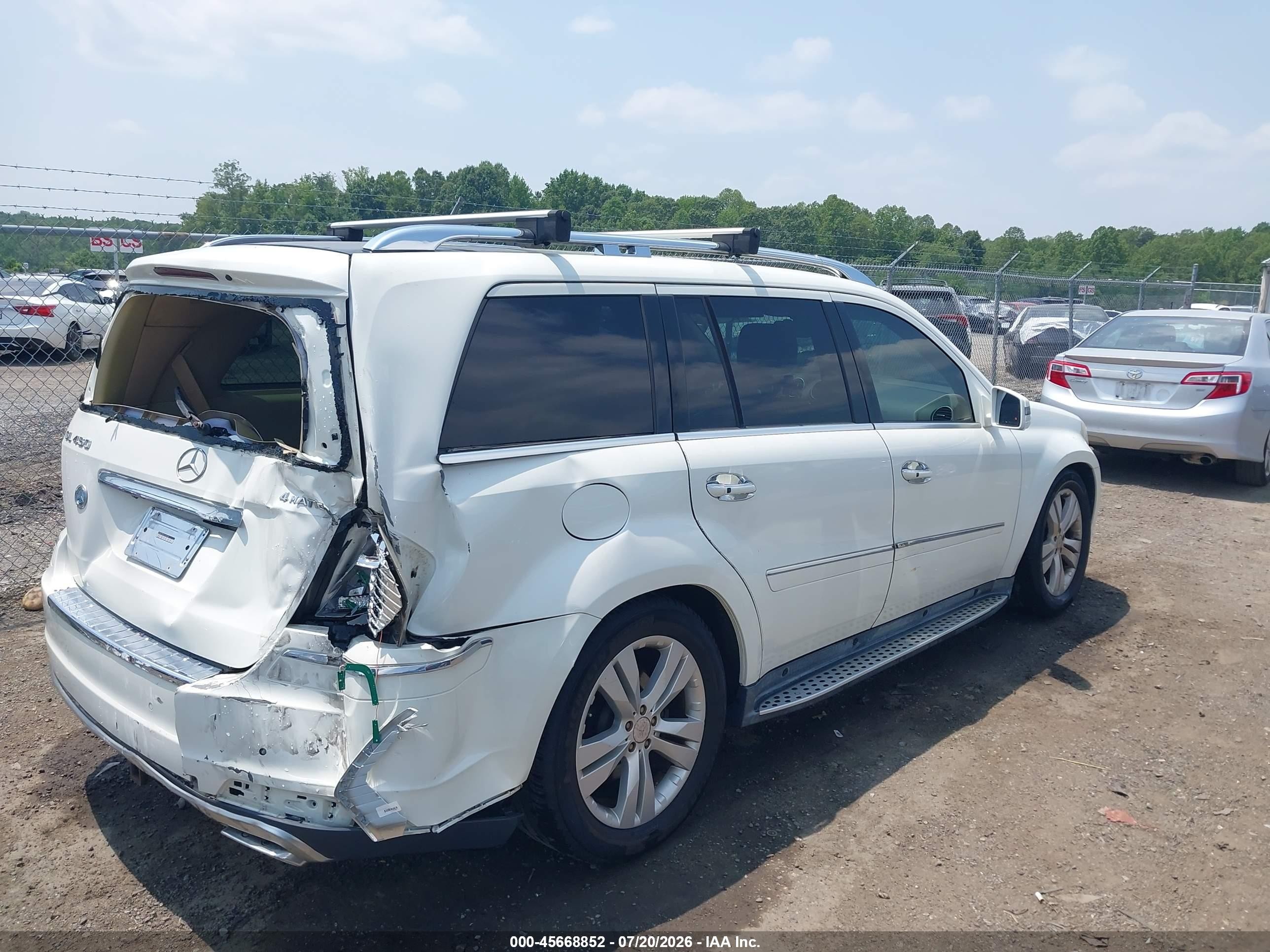 2012 Mercedes-benz Gl 450 4matic White vin: 4JGBF7BEXCA763758