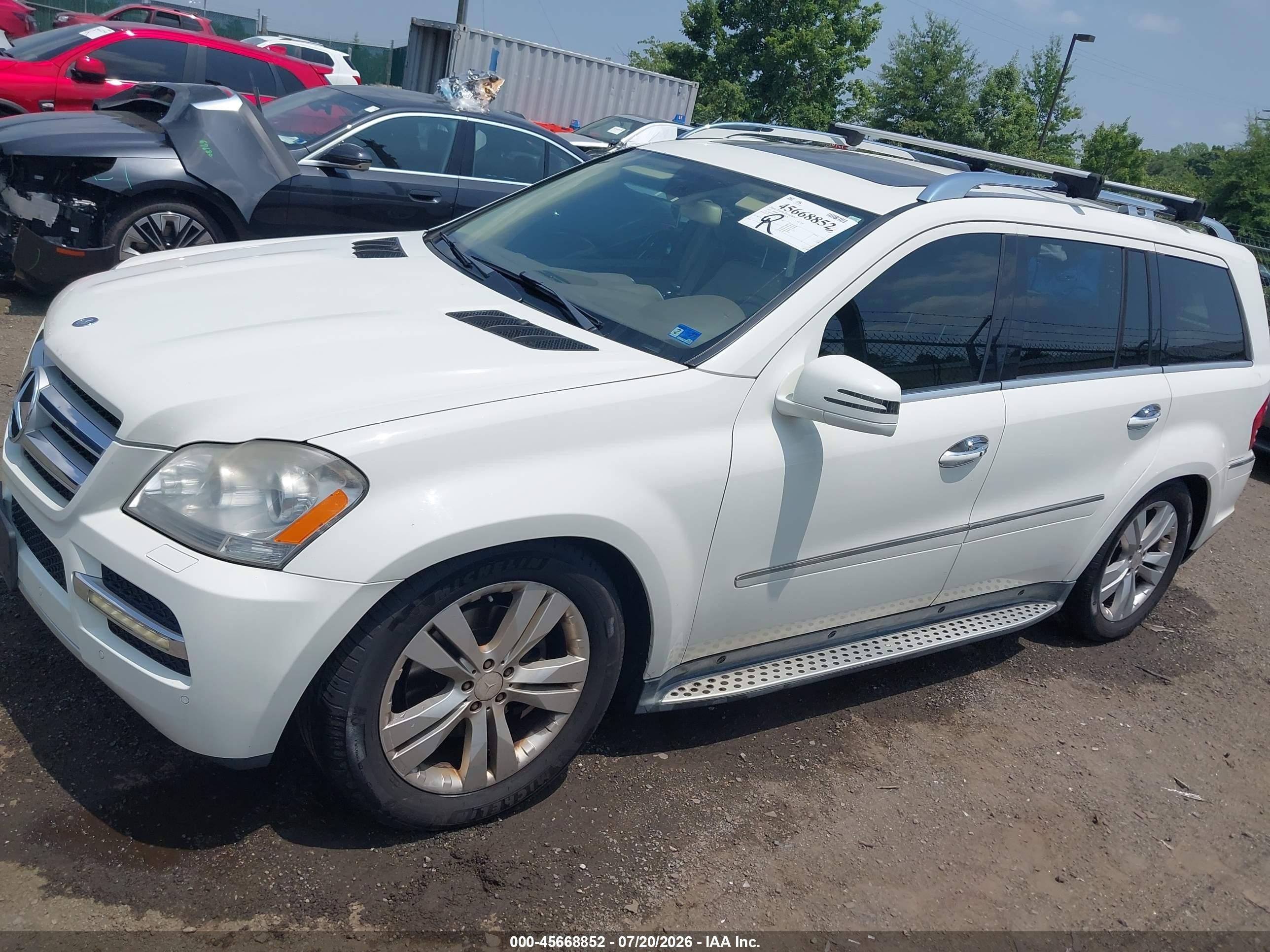 2012 Mercedes-benz Gl 450 4matic White vin: 4JGBF7BEXCA763758