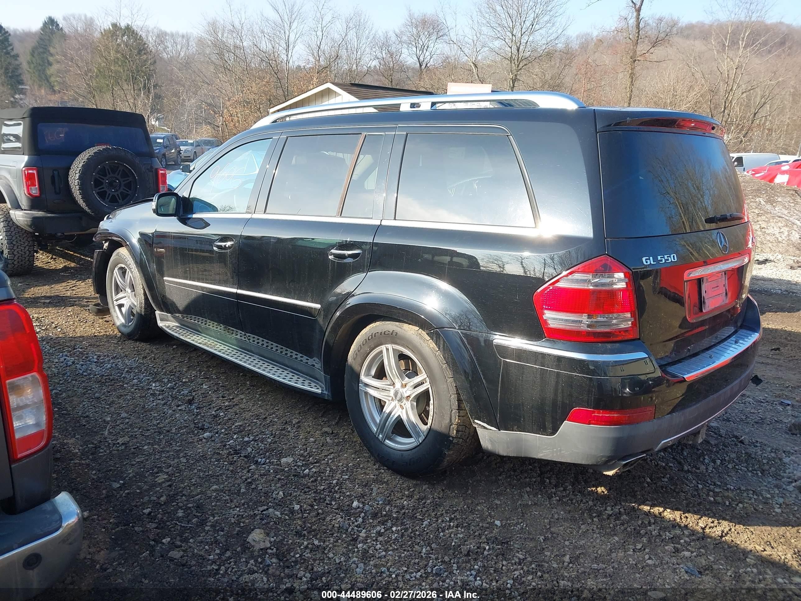 2008 Mercedes-benz Gl 550 4matic Черный vin: 4JGBF86EX8A329296