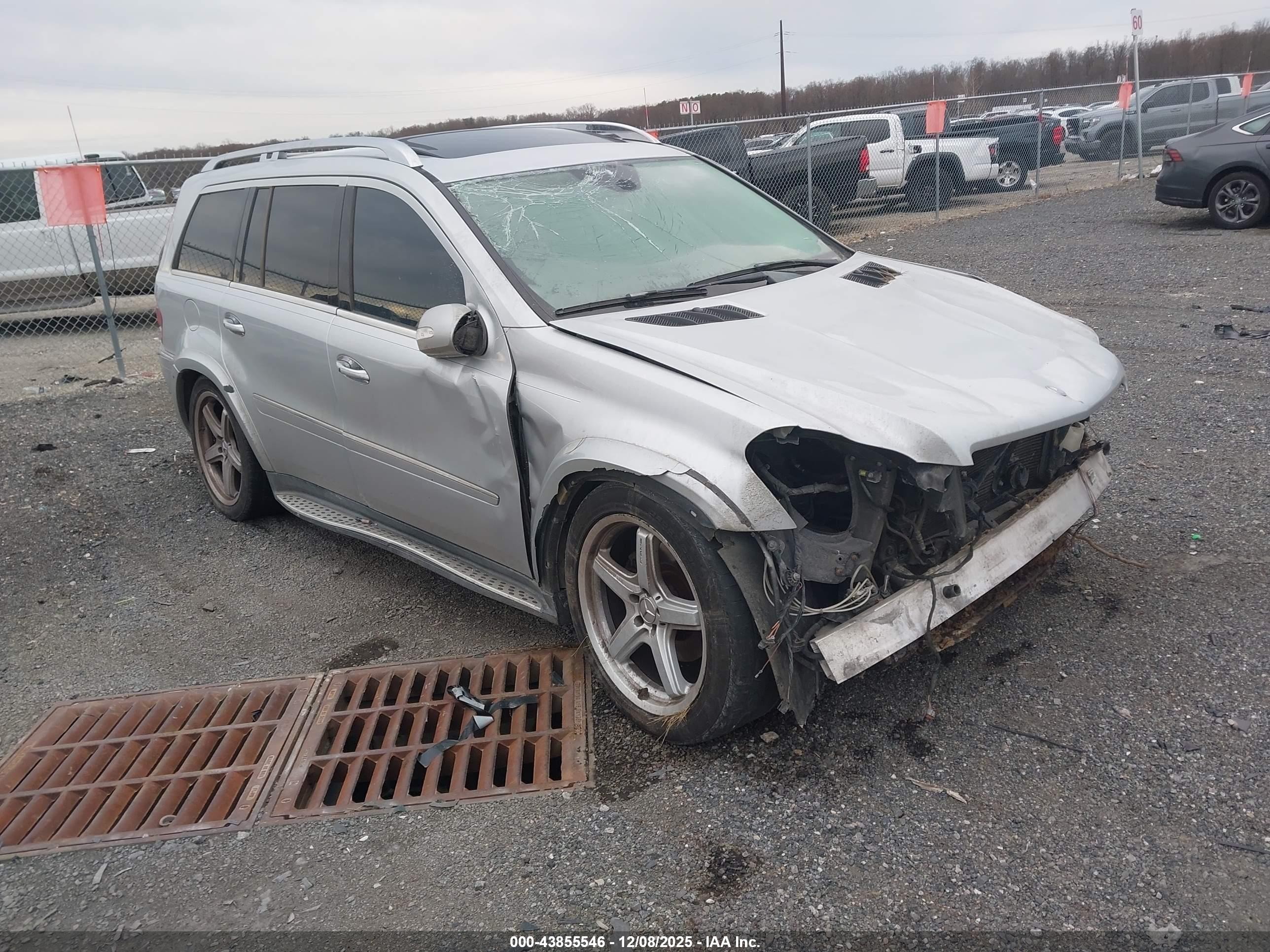 2008 Mercedes-benz Gl 550 4matic Silver vin: 4JGBF86EX8A400772