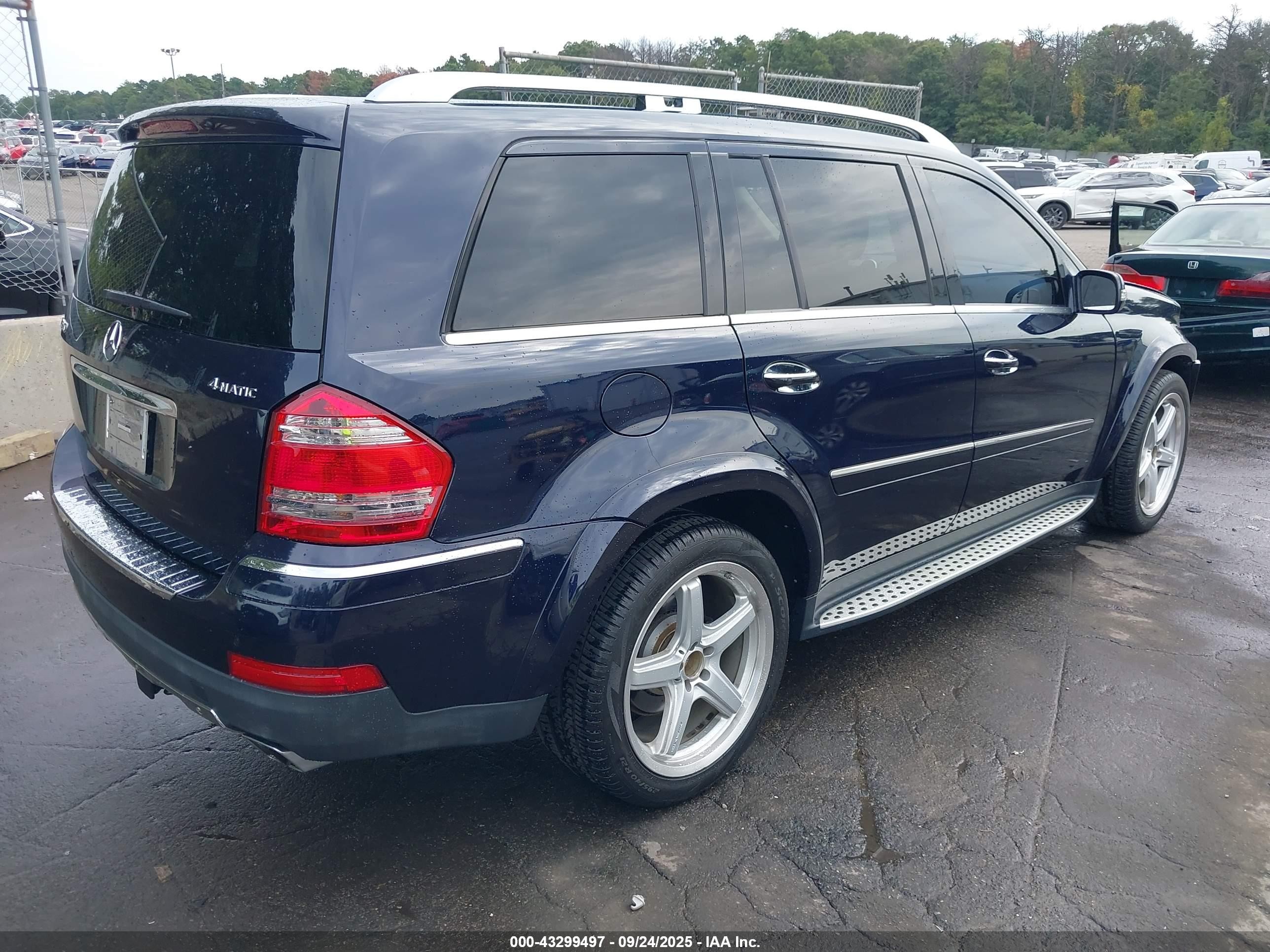 2008 Mercedes-benz Gl 550 4matic Blue vin: 4JGBF86EX8A409486
