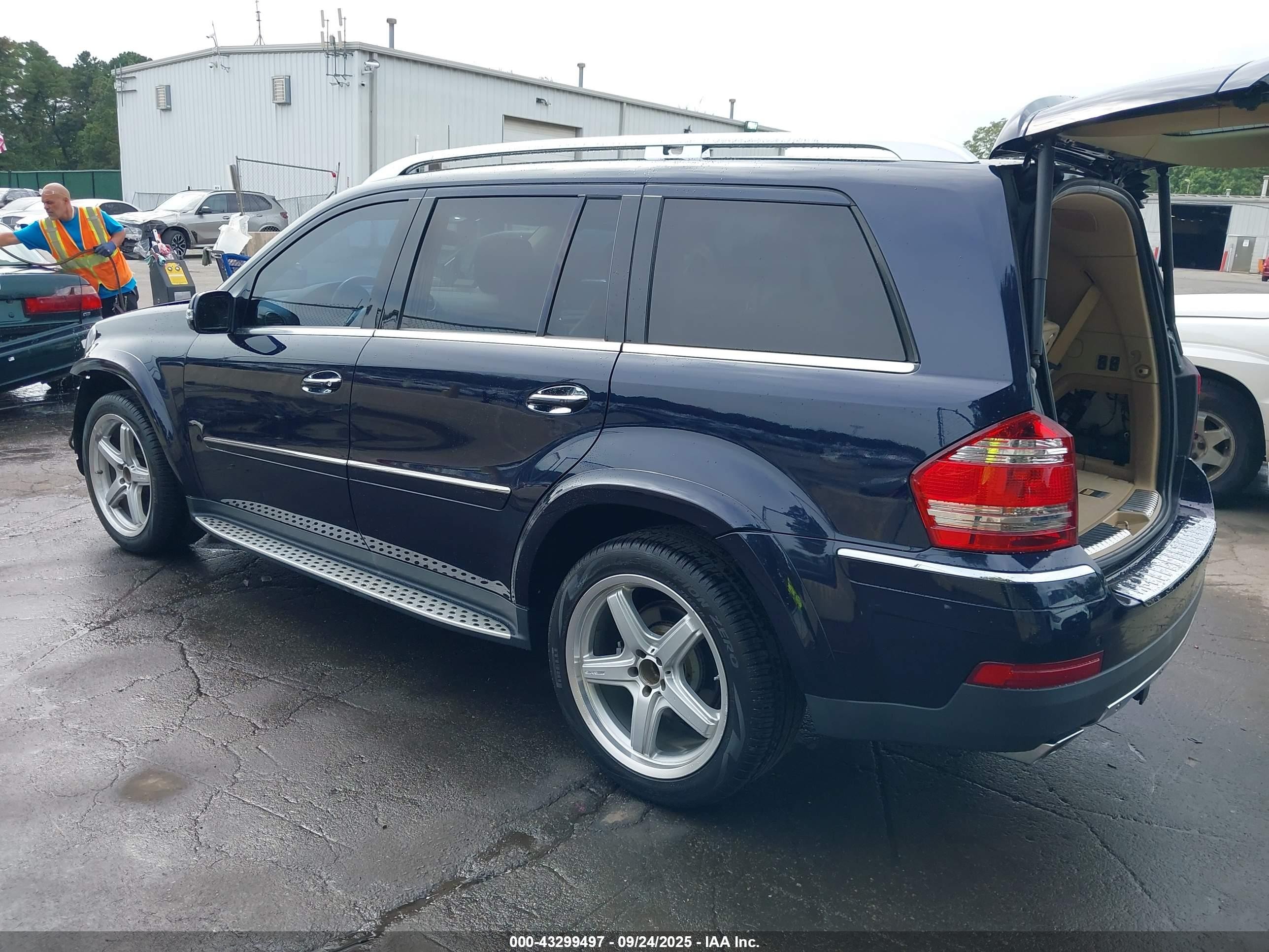 2008 Mercedes-benz Gl 550 4matic Blue vin: 4JGBF86EX8A409486