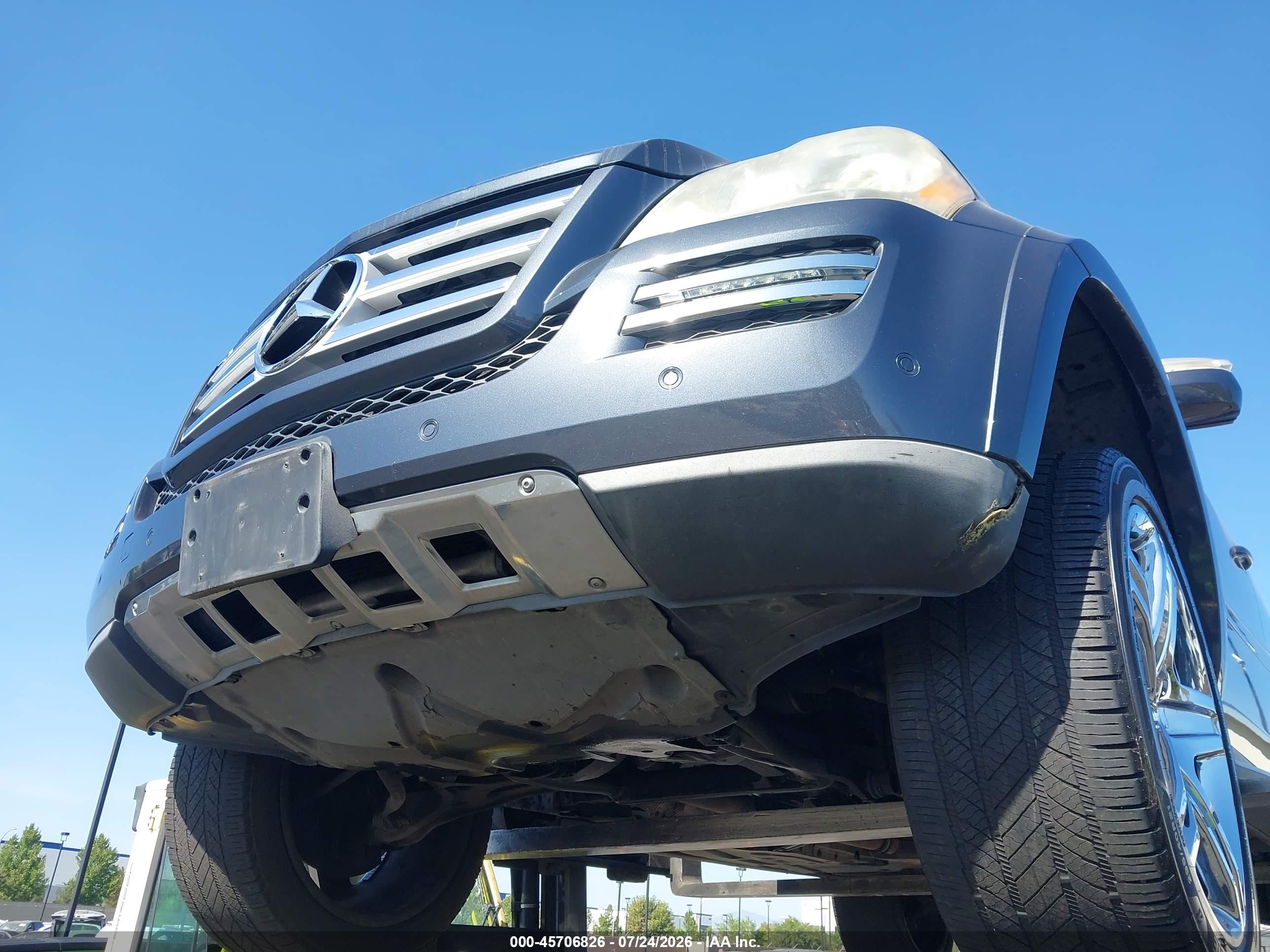 2010 Mercedes-benz Gl 550 4matic Серый vin: 4JGBF8GE2AA563890