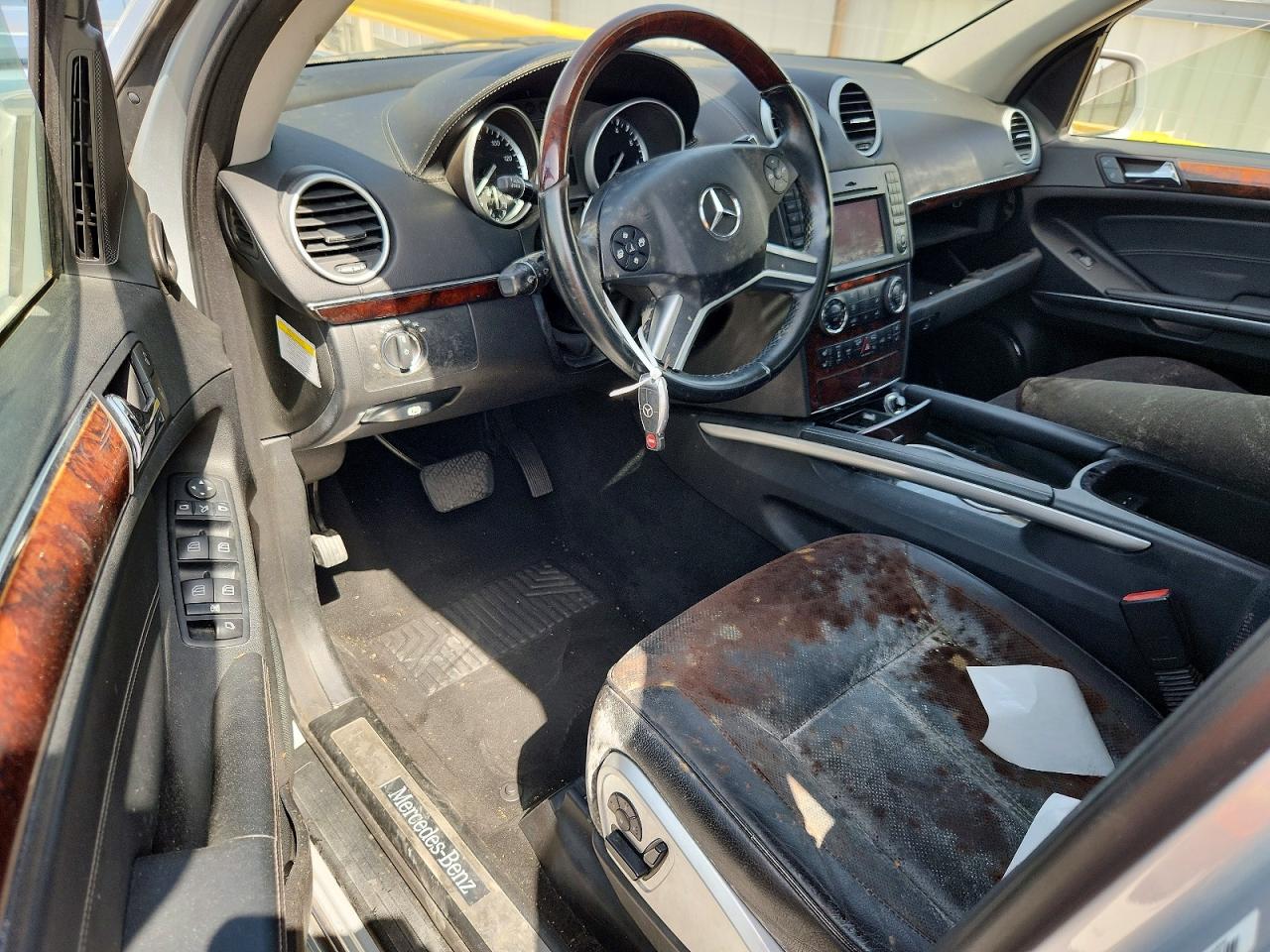 2010 Mercedes-benz Gl 550 4matic Silver vin: 4JGBF8GE2AA623652