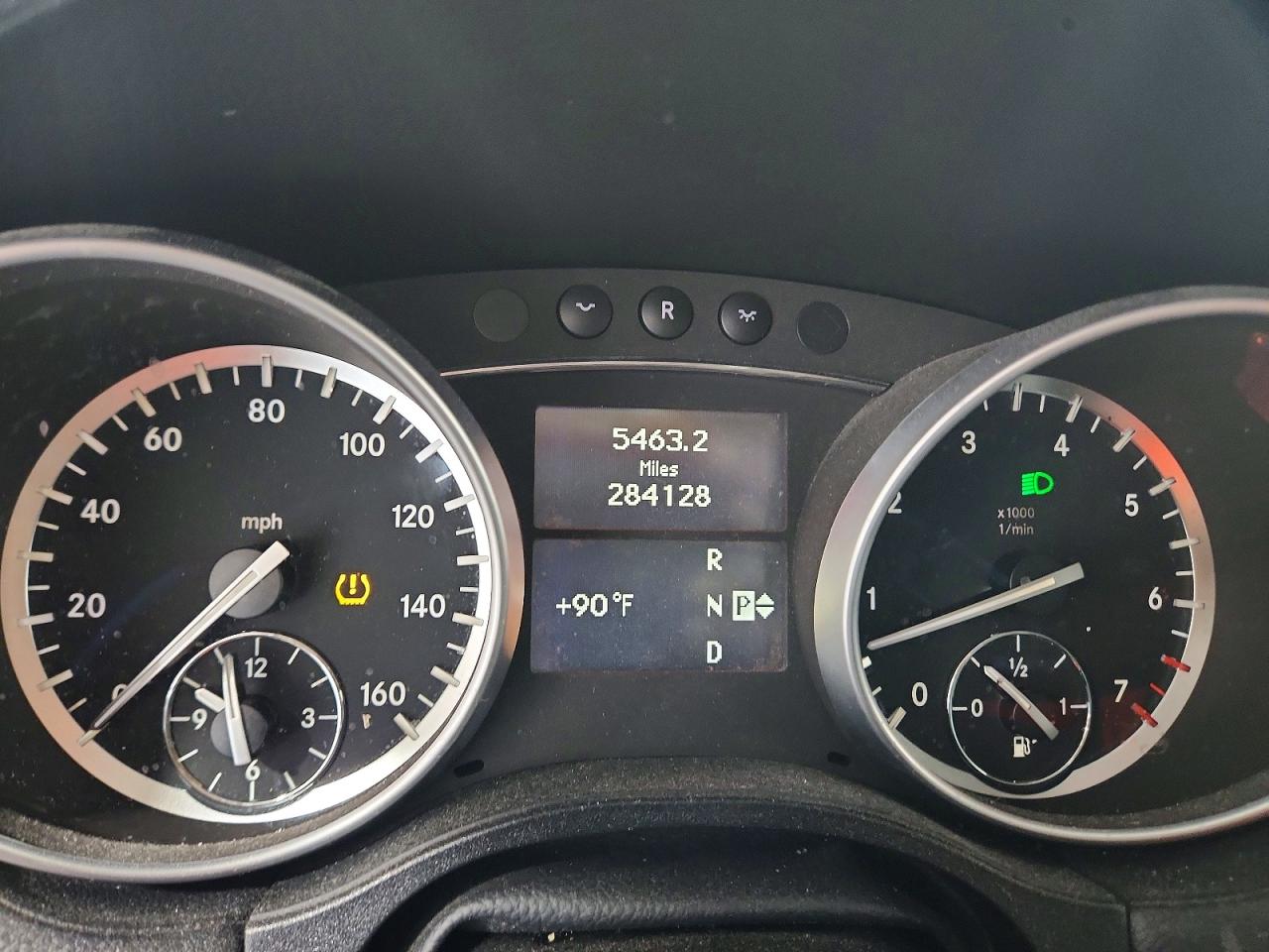2011 Mercedes-benz Gl 550 4matic Black vin: 4JGBF8GE2BA660119