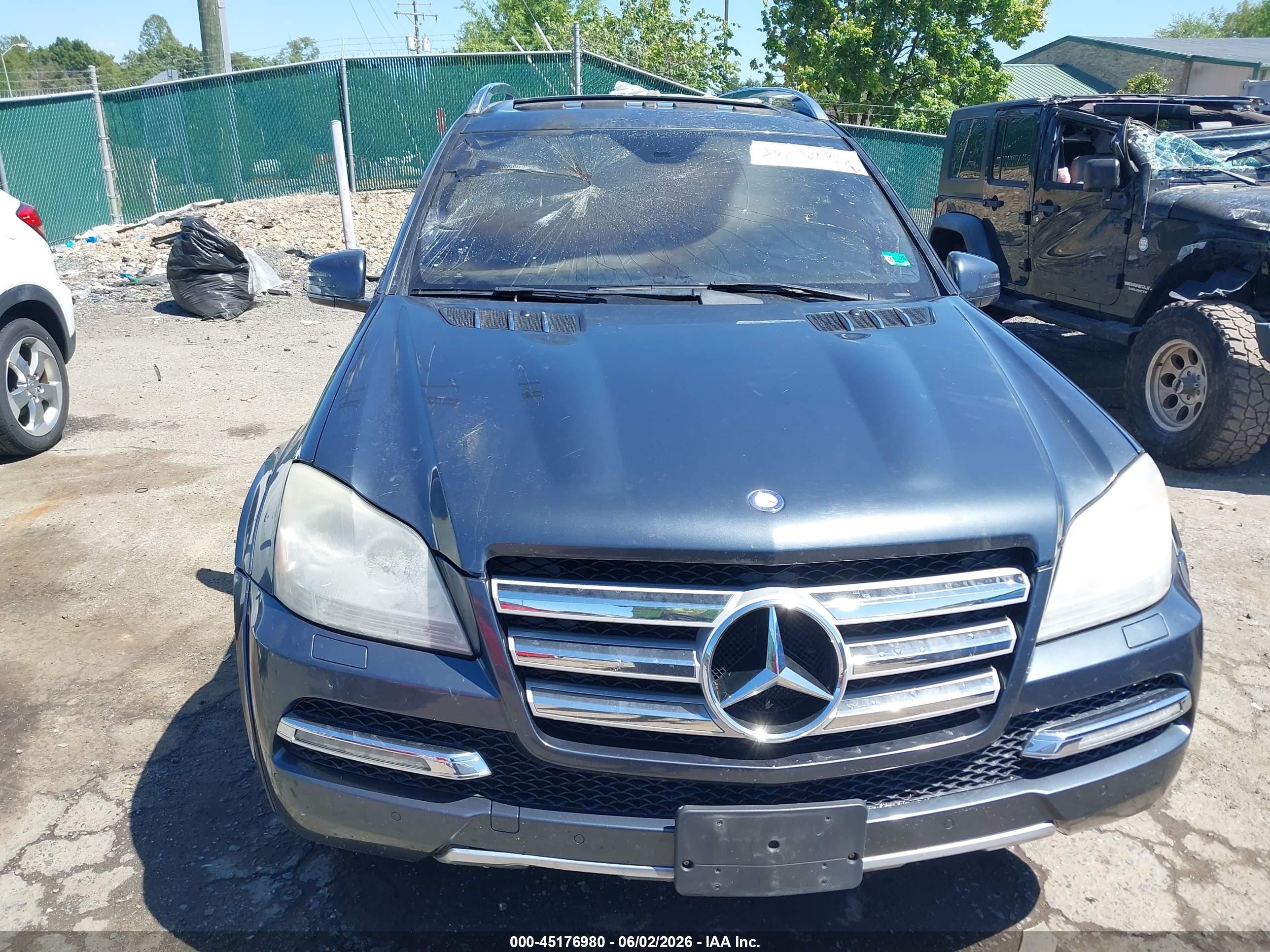 2011 Mercedes-benz Gl 550 4matic Gray vin: 4JGBF8GE3BA655642