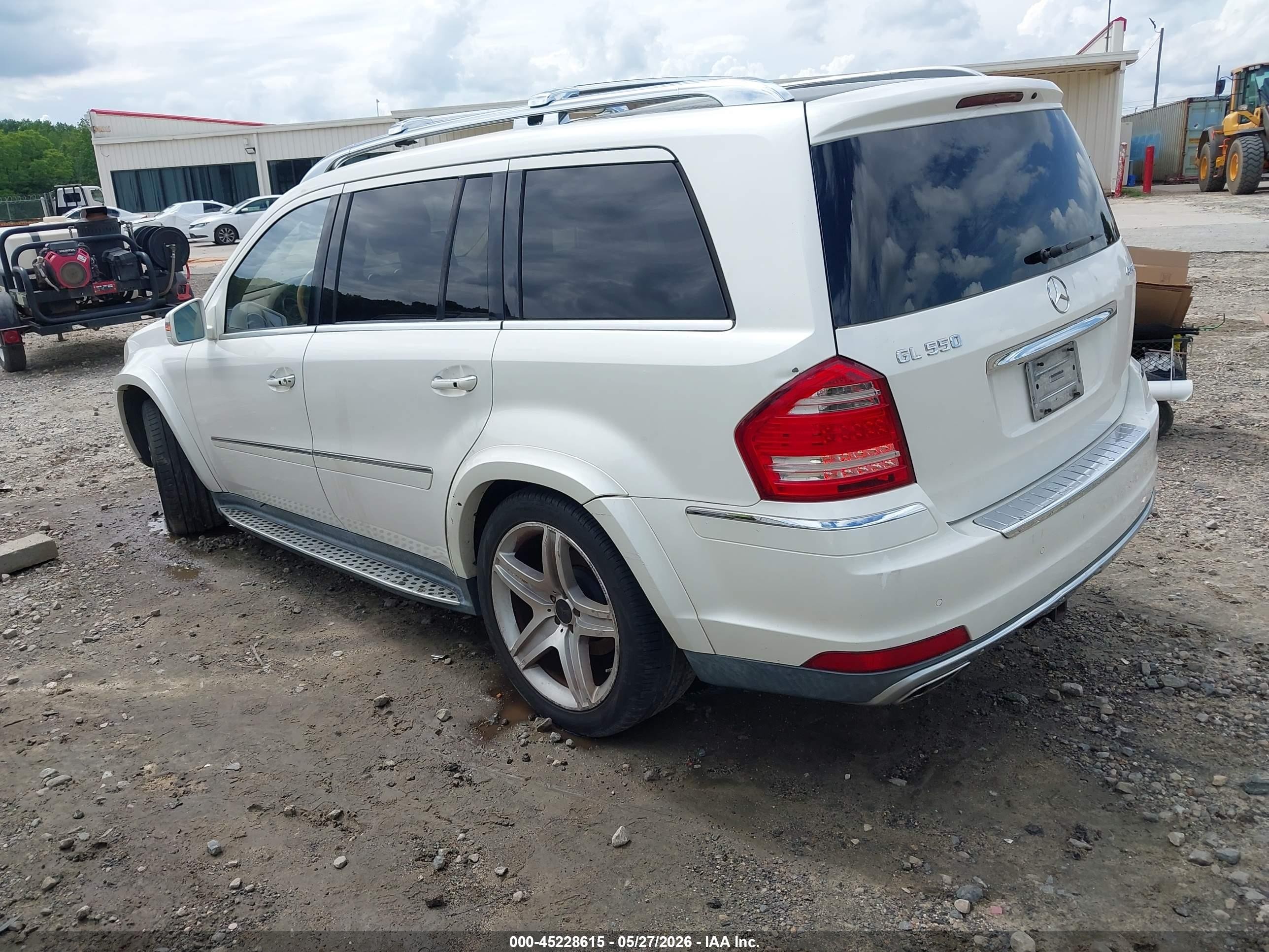 2011 Mercedes-benz Gl 550 4matic White vin: 4JGBF8GE3BA660503