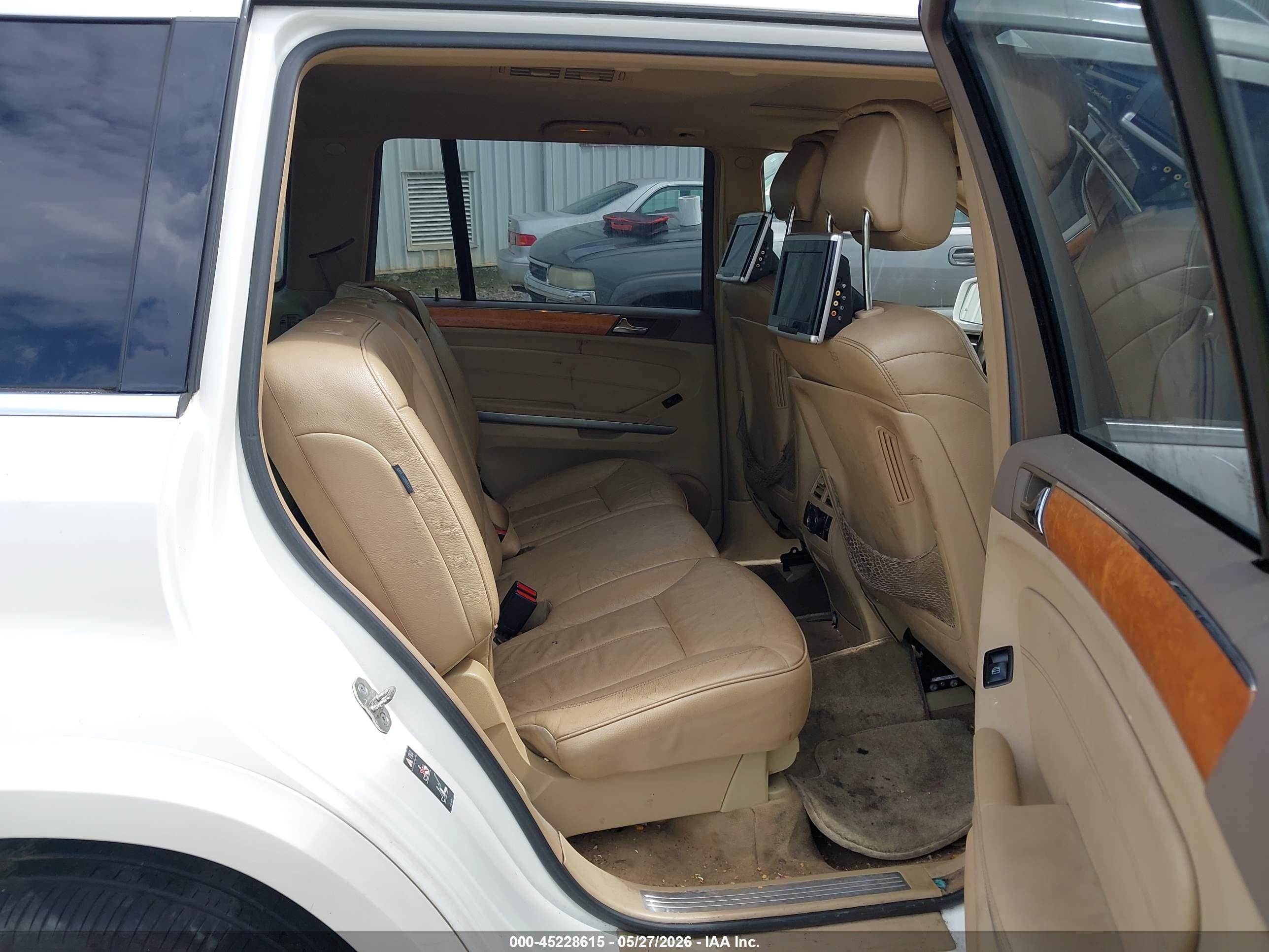 2011 Mercedes-benz Gl 550 4matic White vin: 4JGBF8GE3BA660503