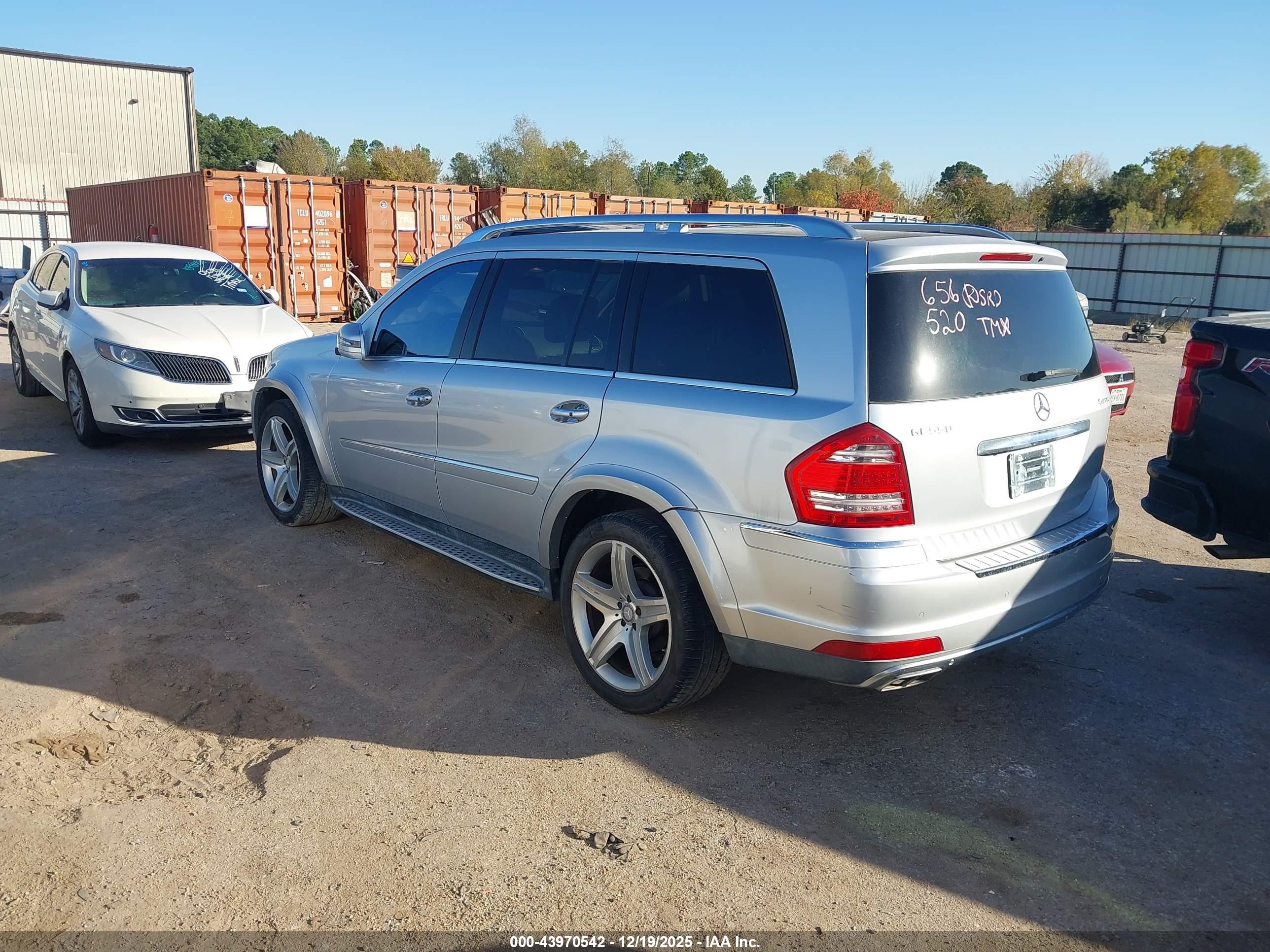2011 Mercedes-benz Gl 550 4matic Серебряный vin: 4JGBF8GE5BA656520