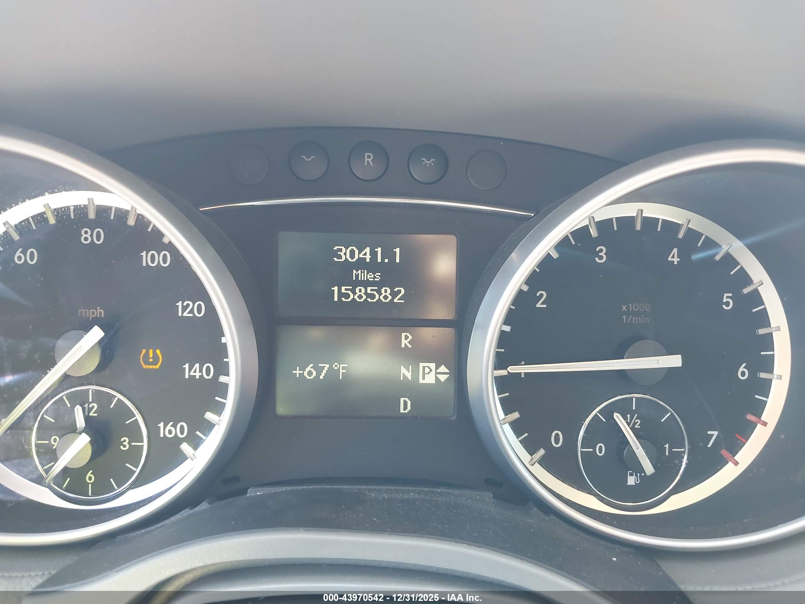 2011 Mercedes-benz Gl 550 4matic Серебряный vin: 4JGBF8GE5BA656520