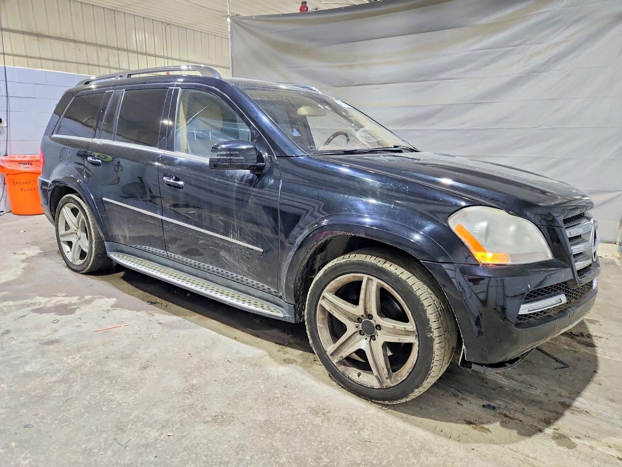 2011 Mercedes-benz Gl 550 4matic Черный vin: 4JGBF8GE5BA741941