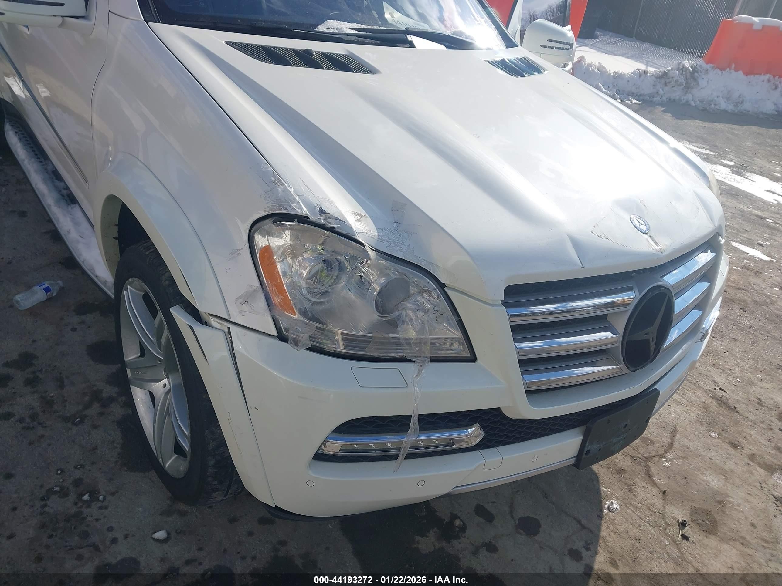 2011 Mercedes-benz Gl 550 4matic White vin: 4JGBF8GE7BA697151