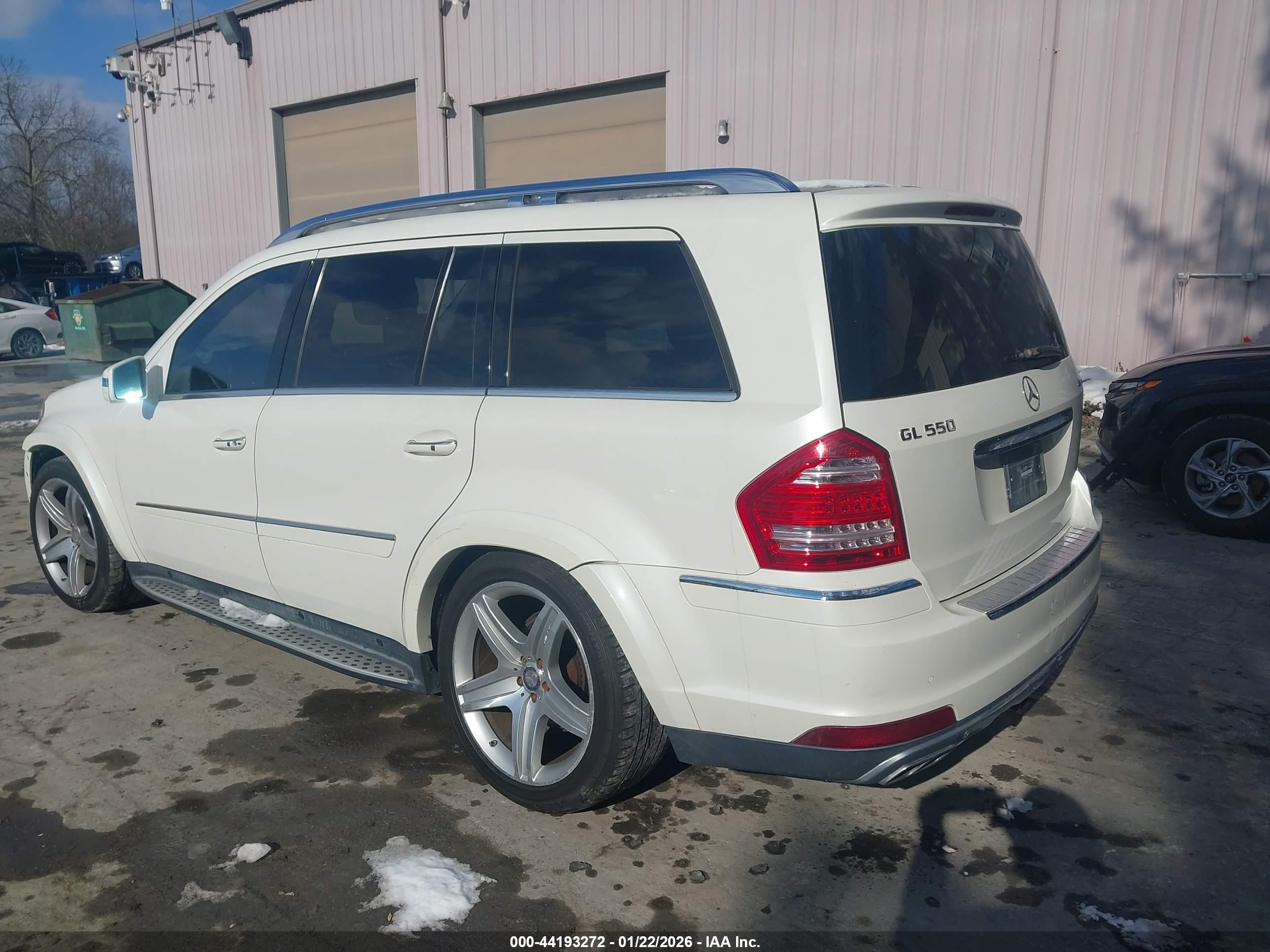 2011 Mercedes-benz Gl 550 4matic White vin: 4JGBF8GE7BA697151