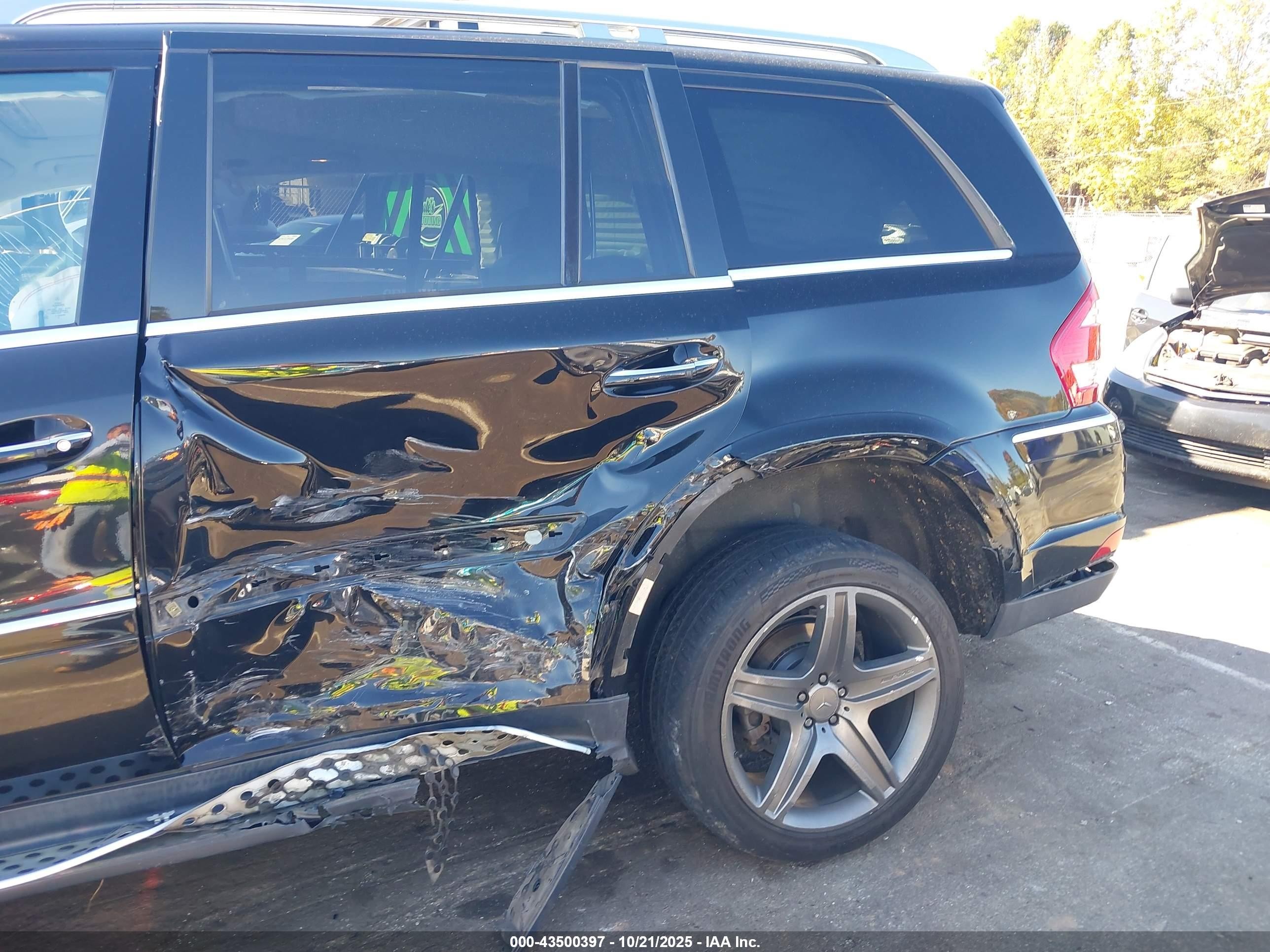 2011 Mercedes-benz Gl 550 4matic Black vin: 4JGBF8GE7BA726034