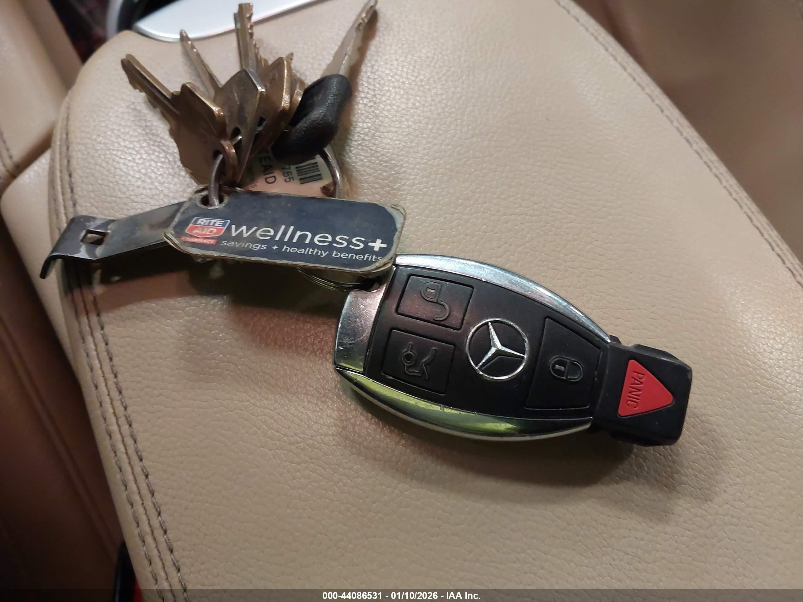 2011 Mercedes-benz Gl 550 4matic Серый vin: 4JGBF8GE9BA667682
