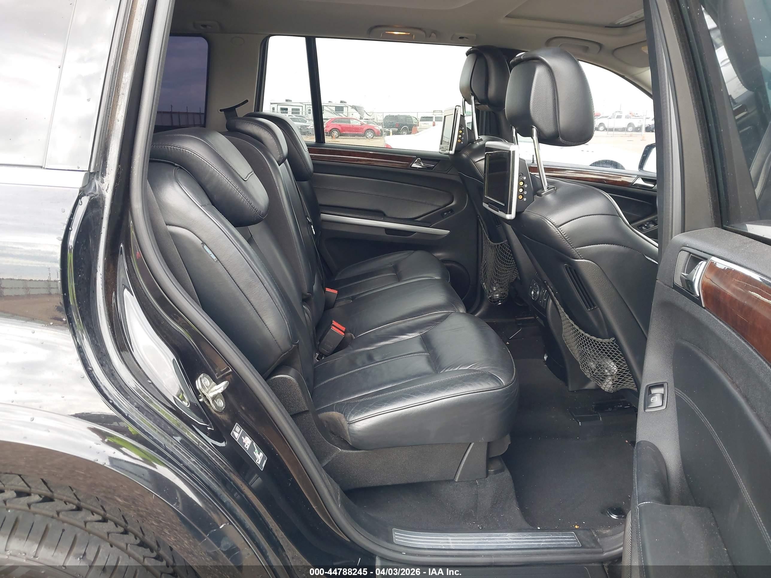 2011 Mercedes-benz Gl 550 4matic Black vin: 4JGBF8GE9BA707016