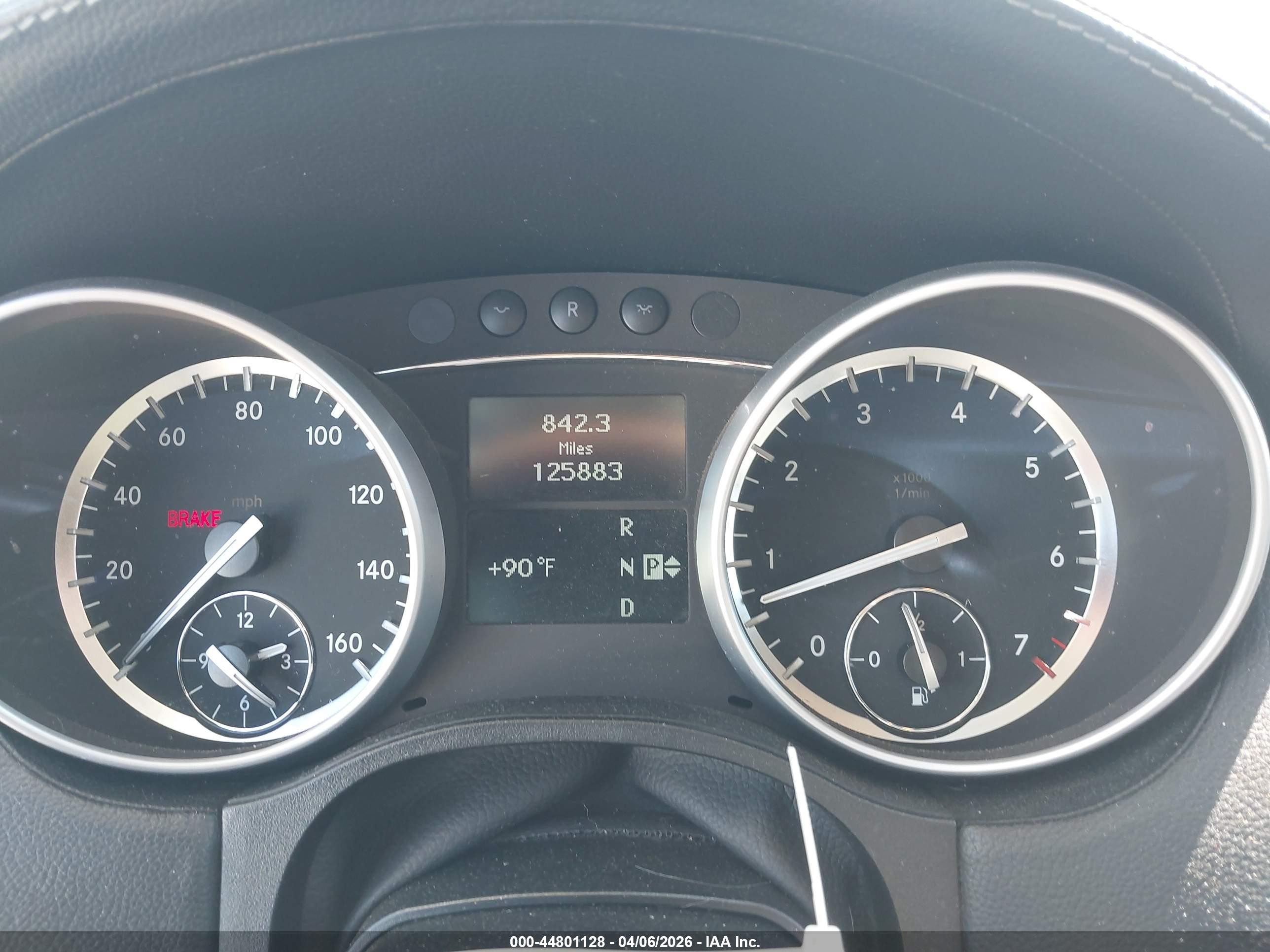 2011 Mercedes-benz Gl 550 4matic Черный vin: 4JGBF8GE9BA708019