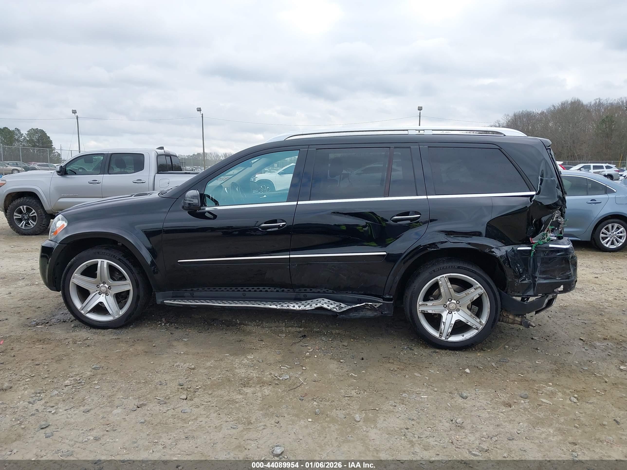 2011 Mercedes-benz Gl 550 4matic Black vin: 4JGBF8GEXBA750019