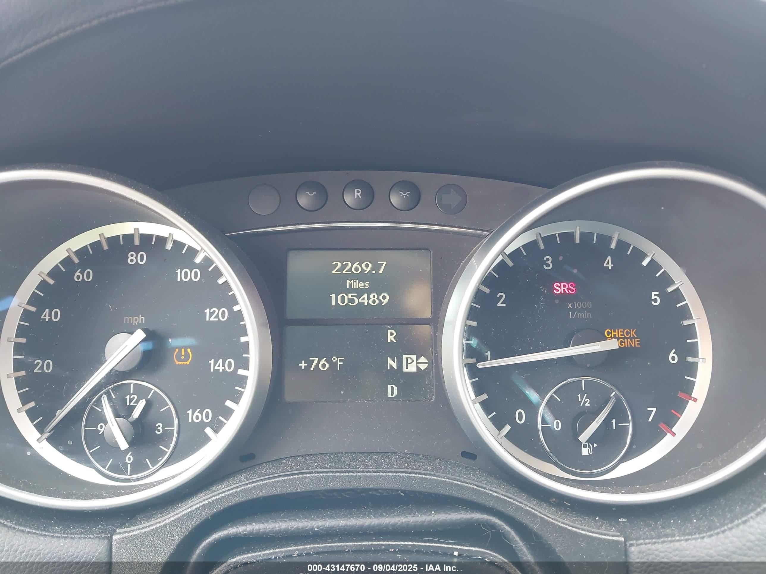 2012 Mercedes-benz Gl 550 4matic Серый vin: 4JGBF8GEXCA765668