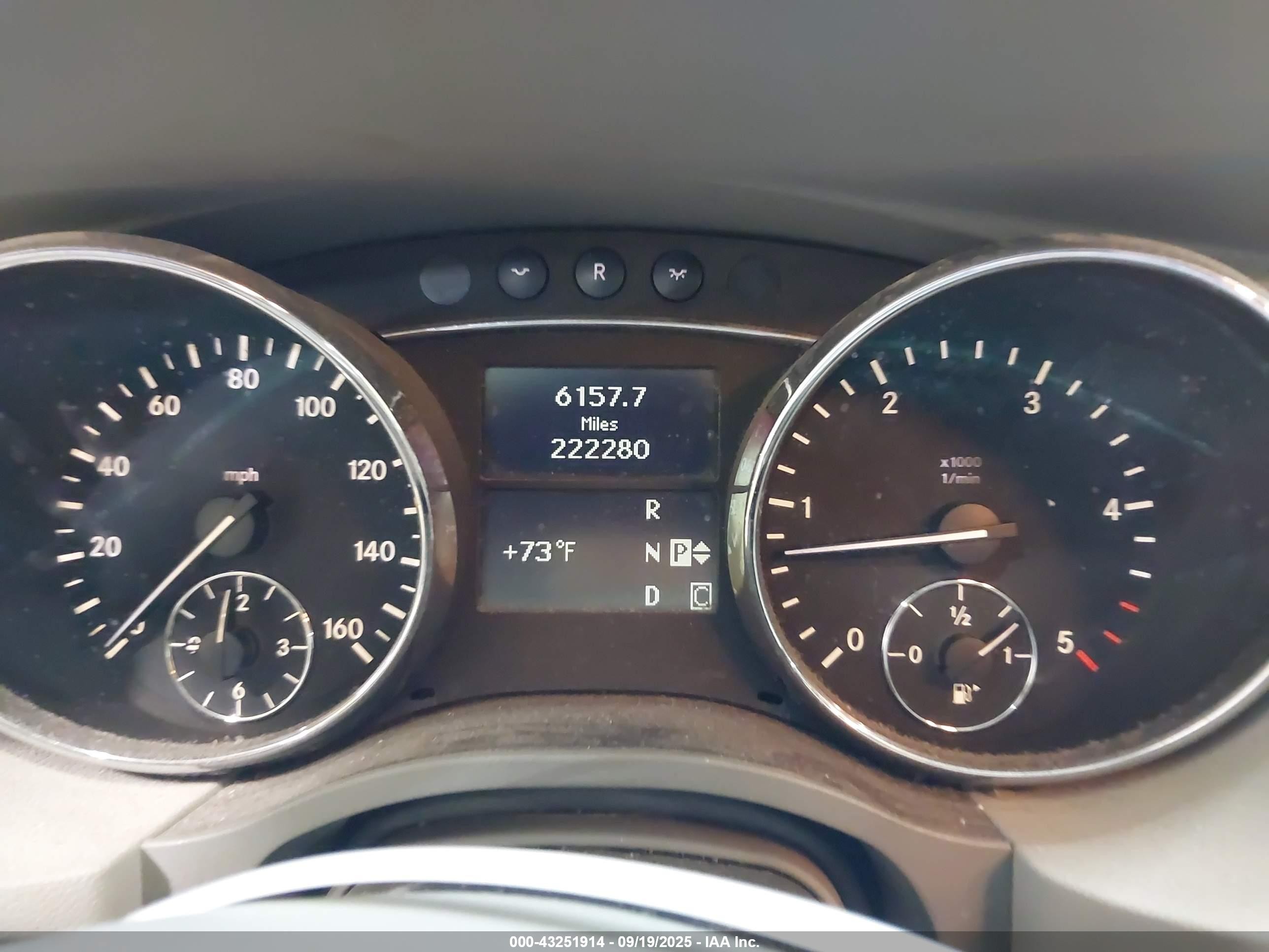 2008 Mercedes-benz R 320 Cdi 4matic White vin: 4JGCB22E28A074176